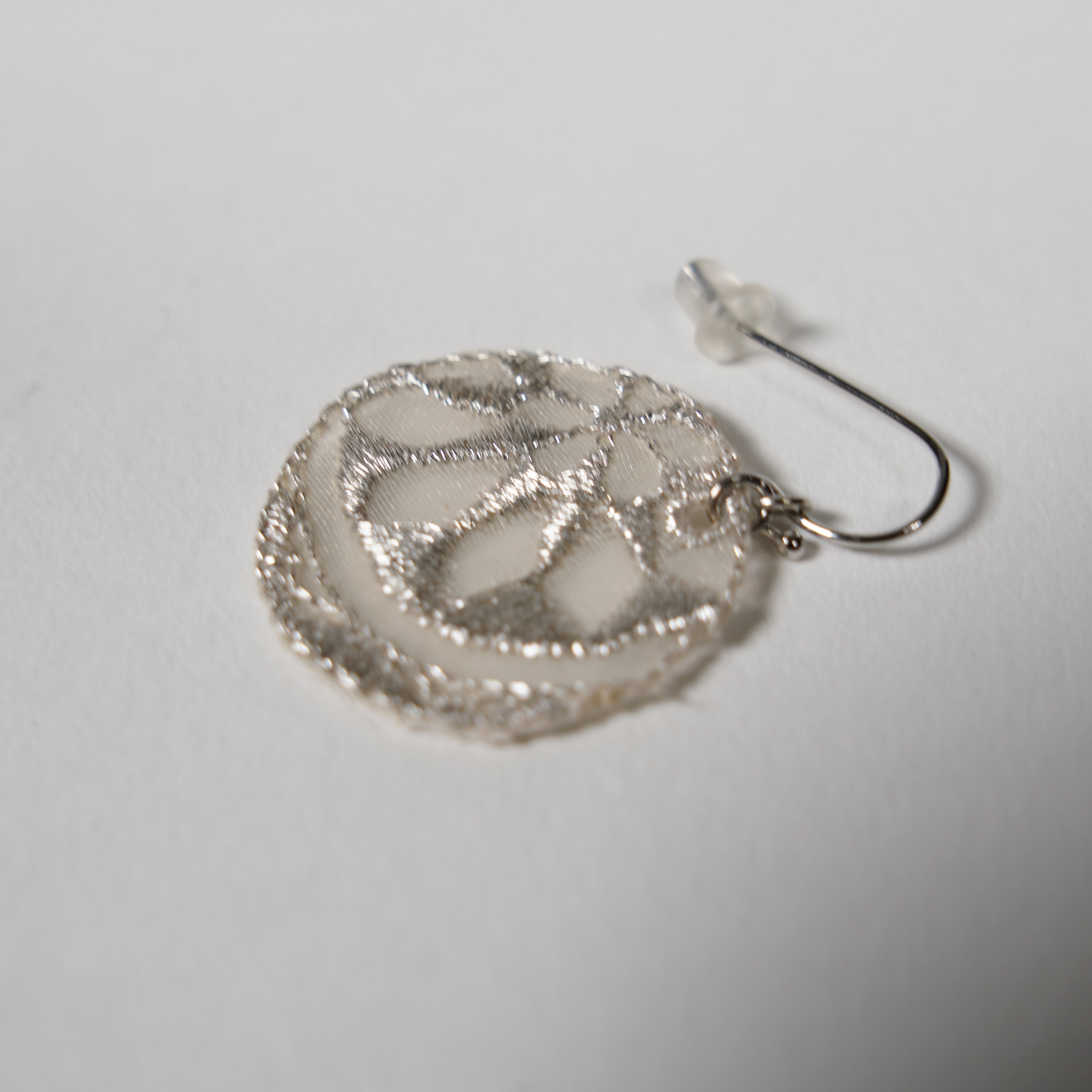Accesorios de hilo / bordado dorado / aretes / kyo-tempari