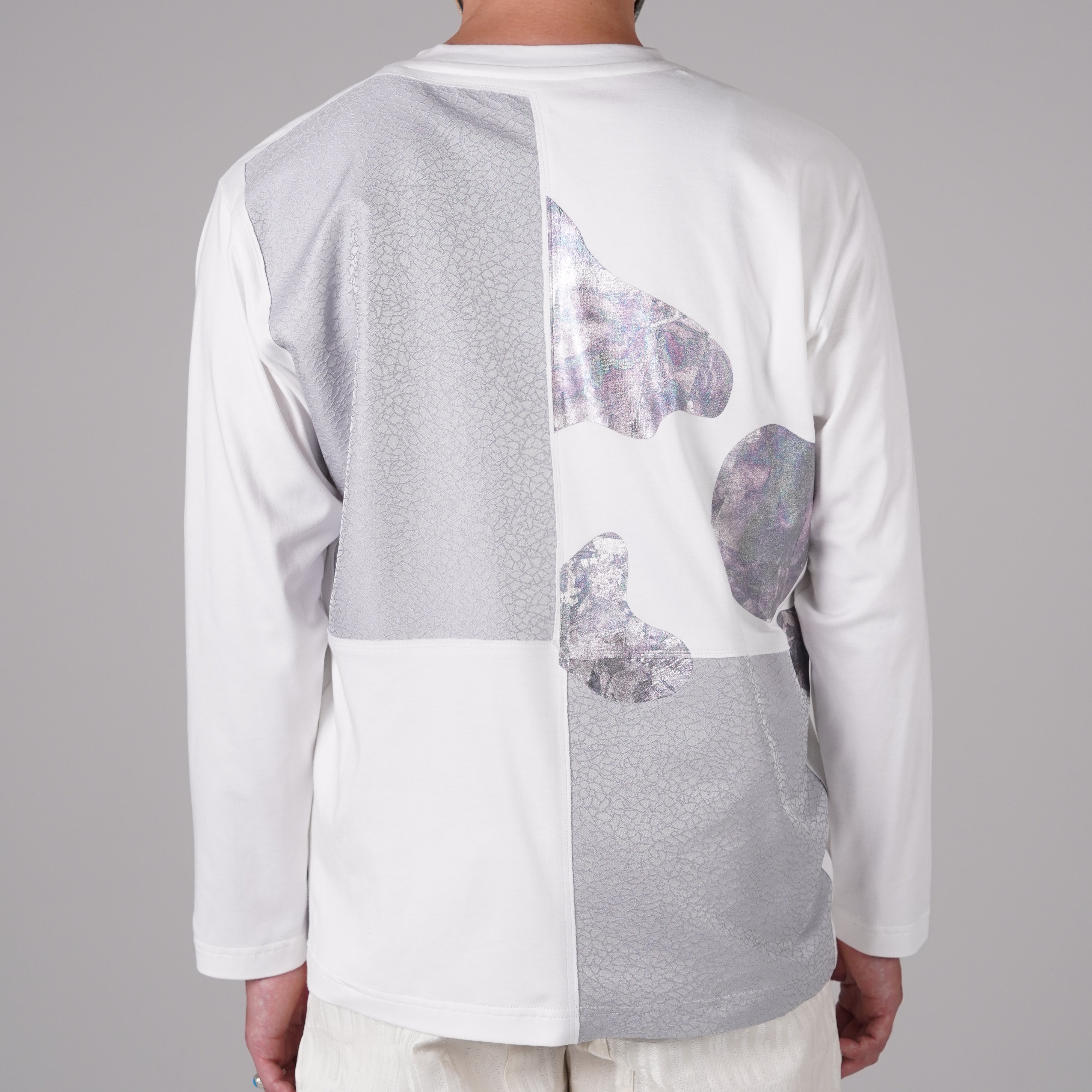 Silk Patch T-shirt / Hiware