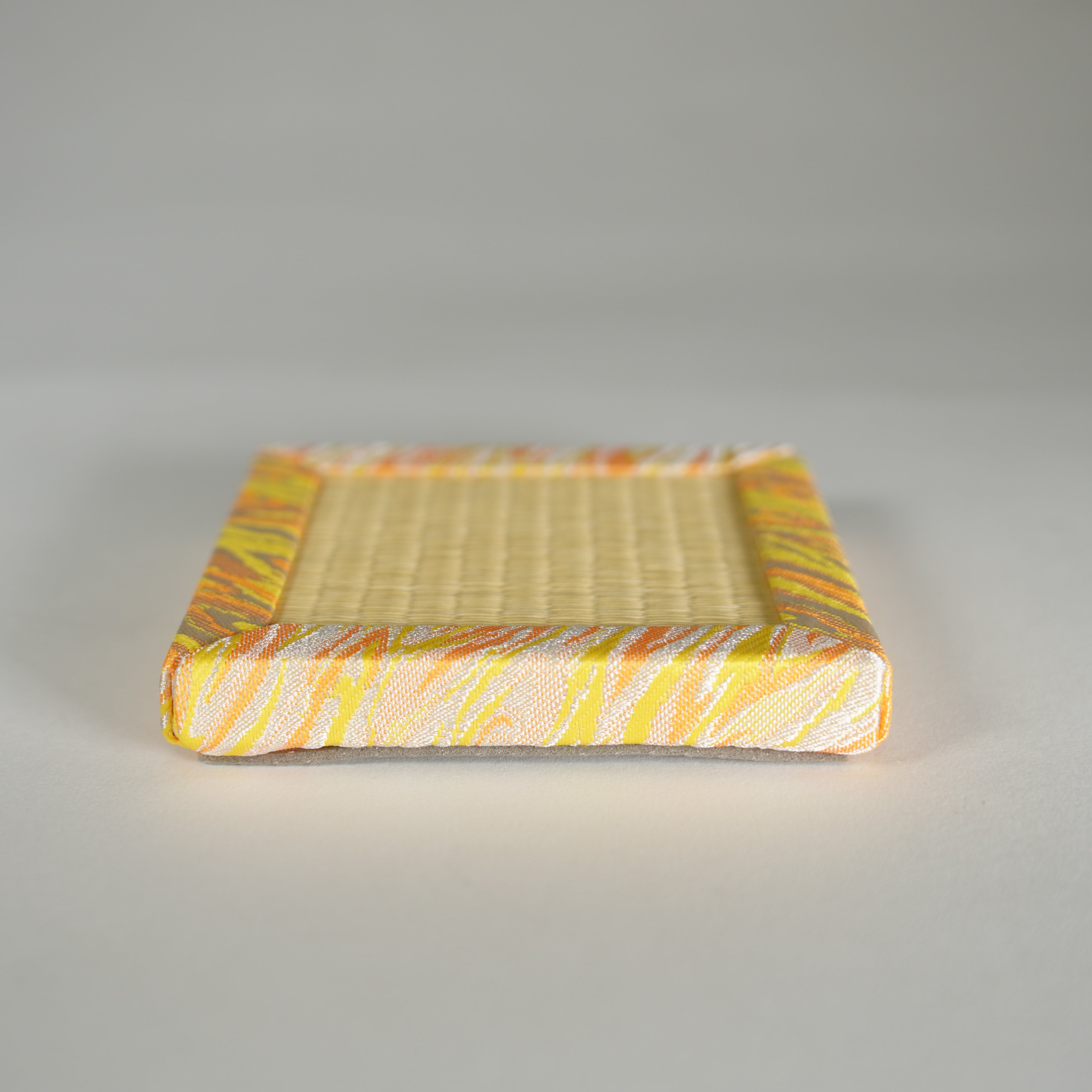 Mini Tatami Mat / Lightning