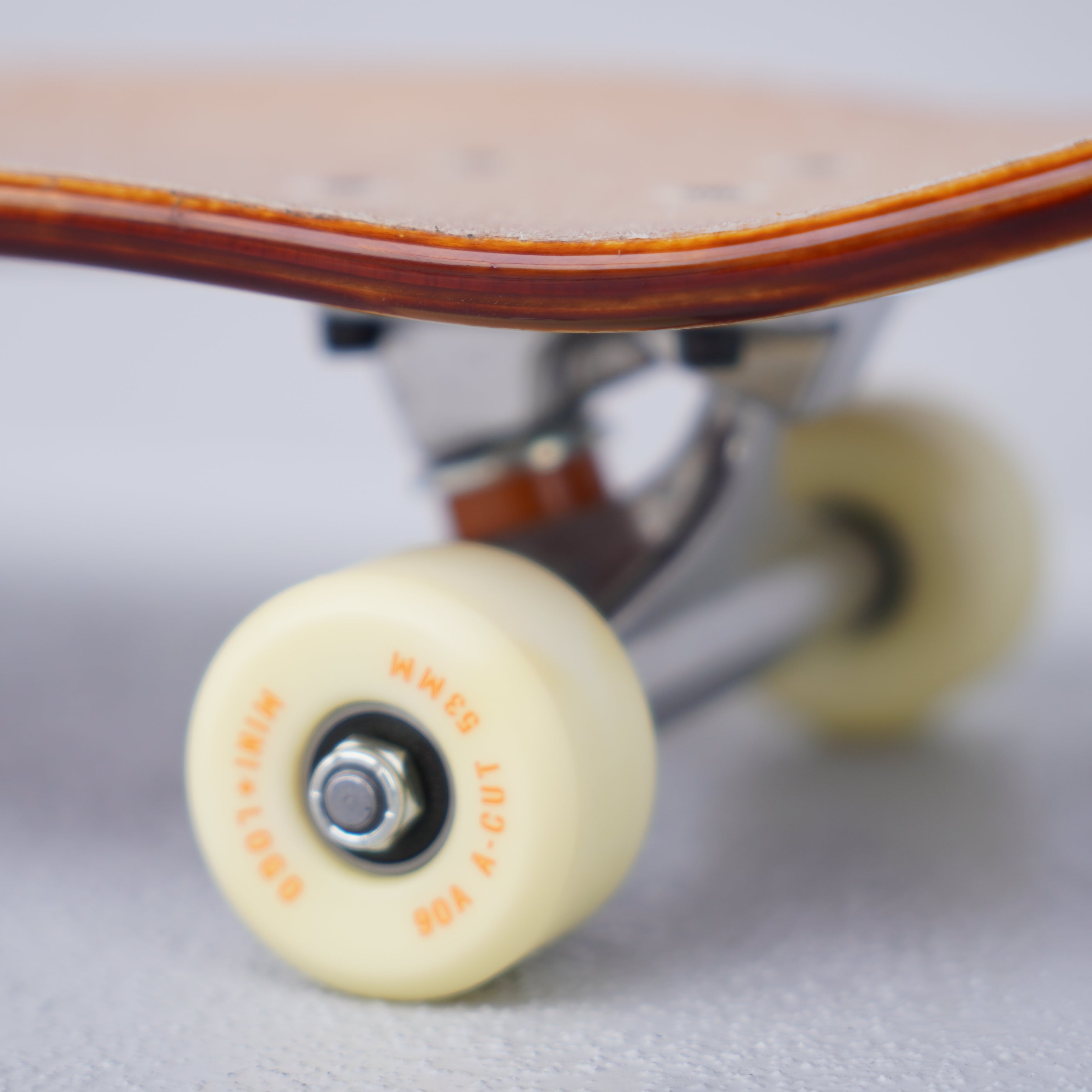 Lackiertes Skateboard
