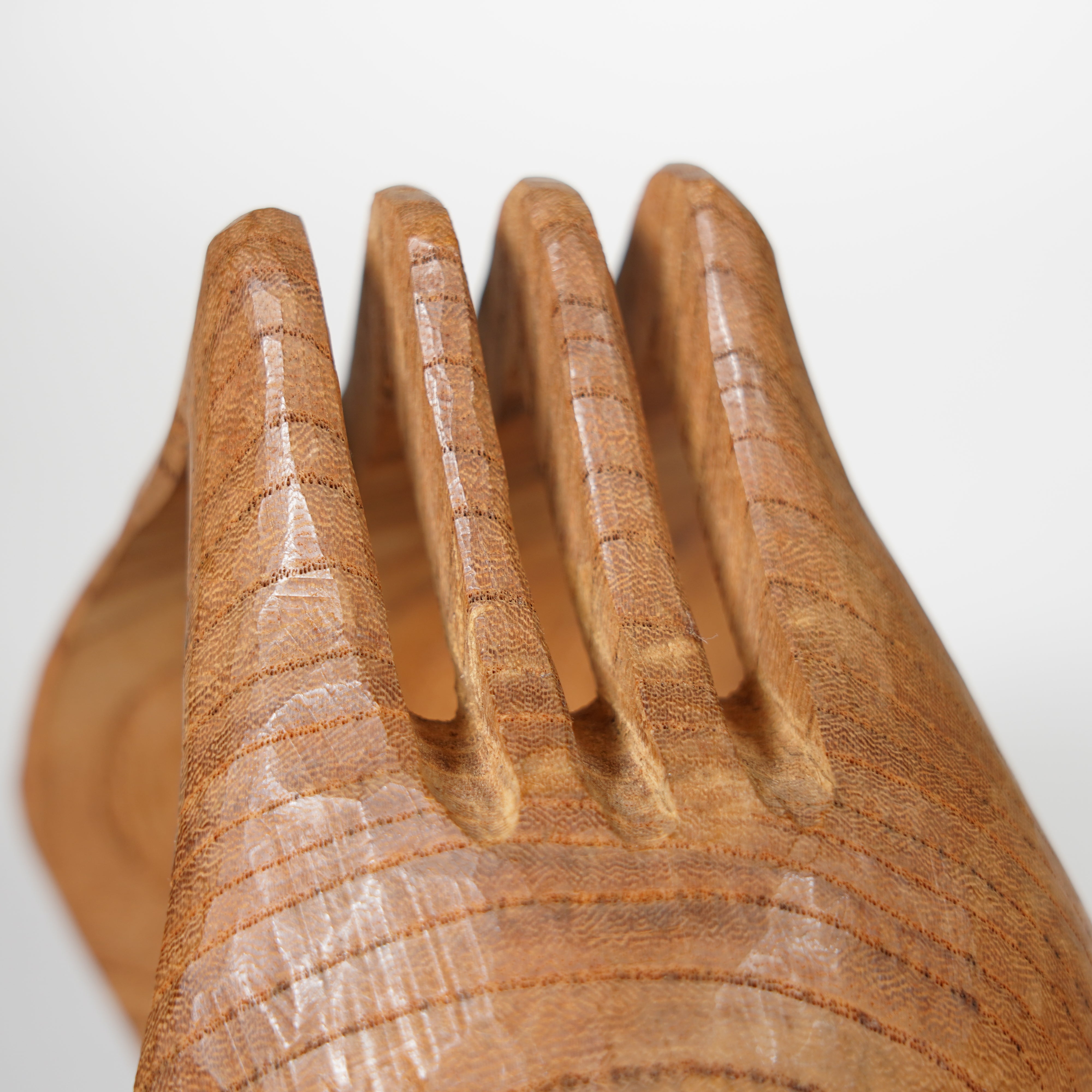 Holzschnitzerei / Kokoro / Zelkova Holz