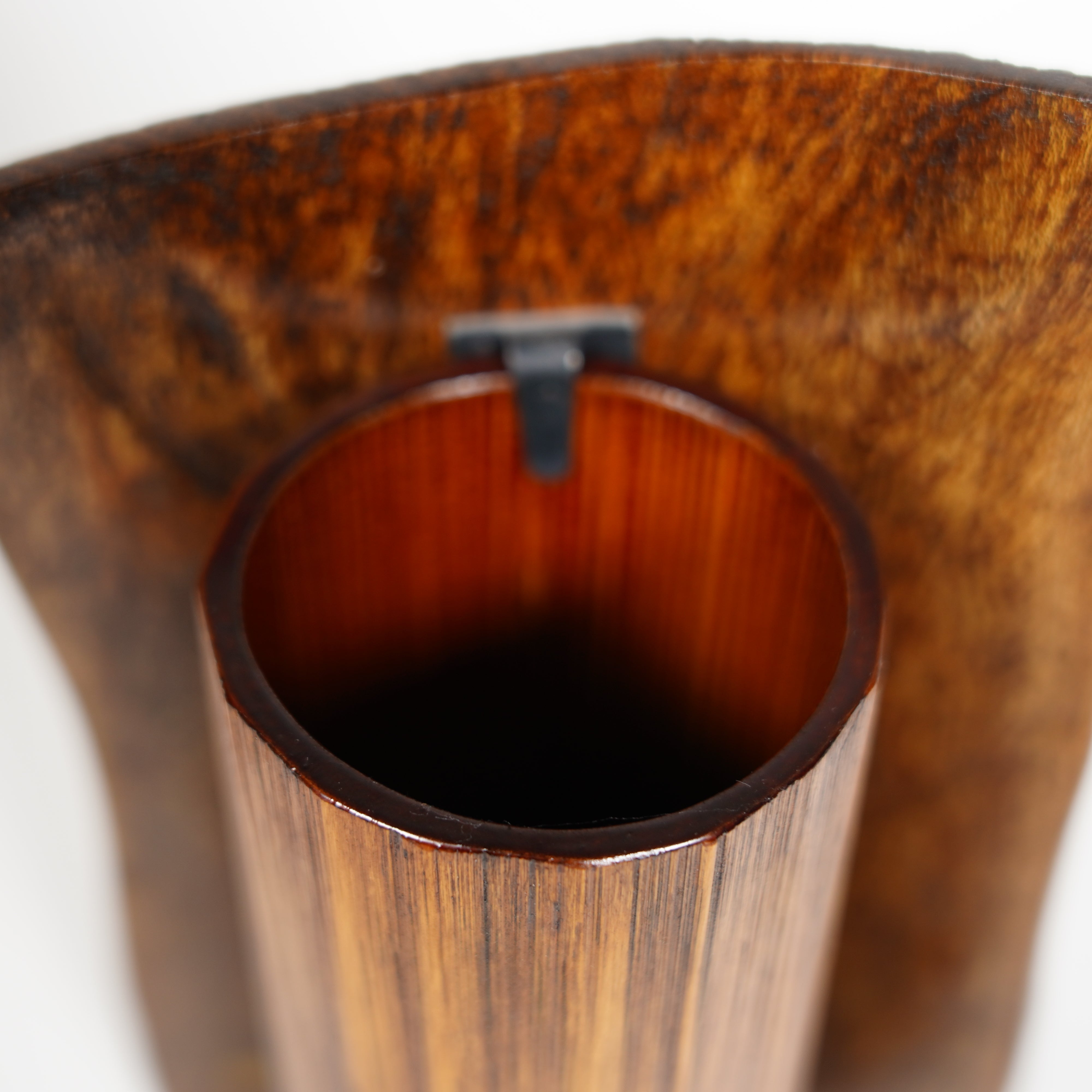 Zelkova Platte Crane / Bambusblütenvase -Set
