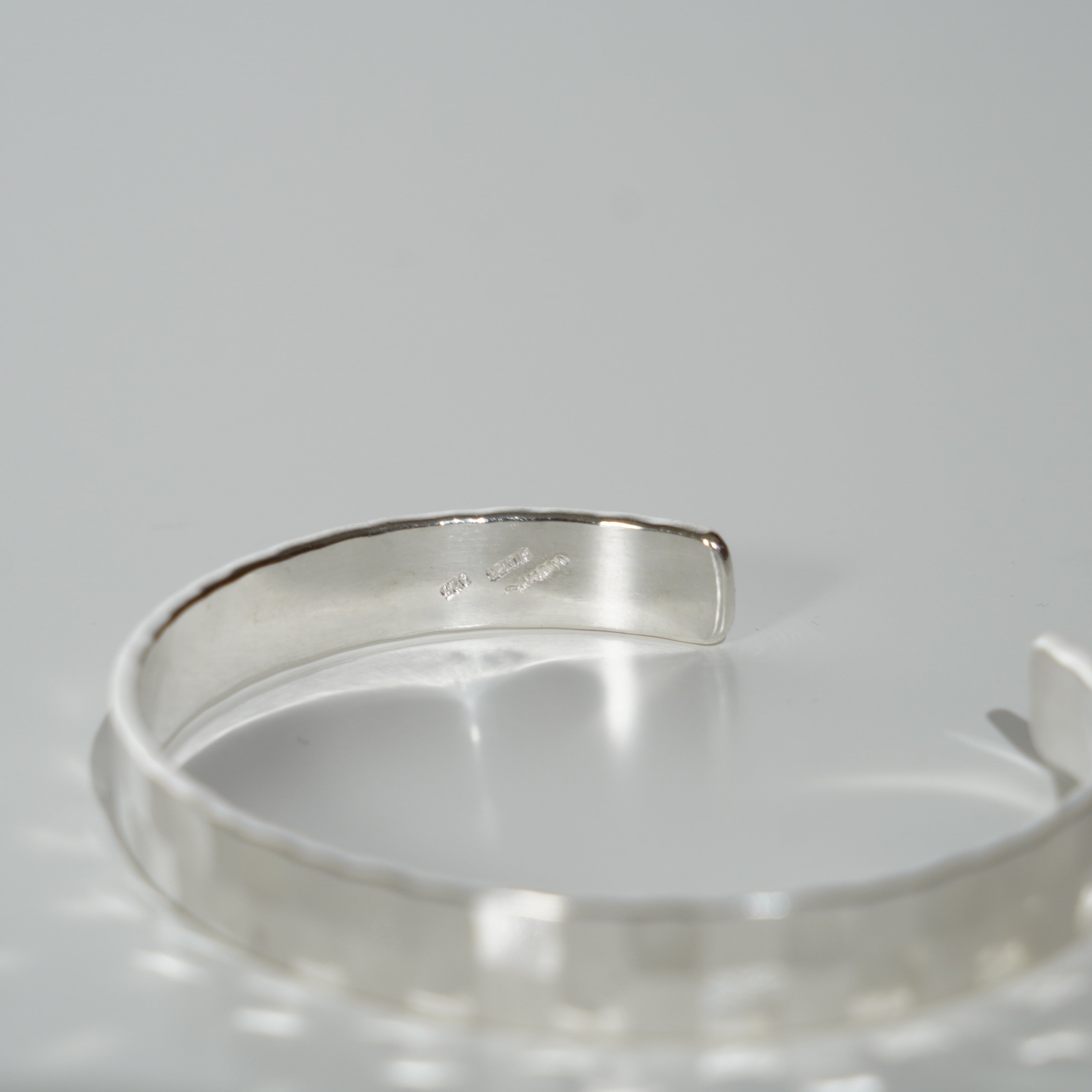Silver Bangle / Sterling Silver / 2-Row Ichimatsu / Medium
