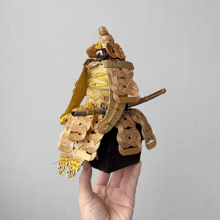 Samurai Armor (Gusoku) / Mizuhiki Hand-knotted Art / Gold