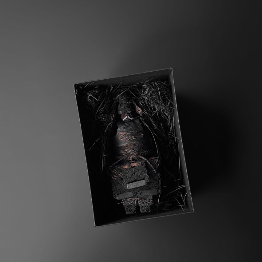 Samurai Armor (Gusoku) / Mizuhiki Hand-knotted Art / Black