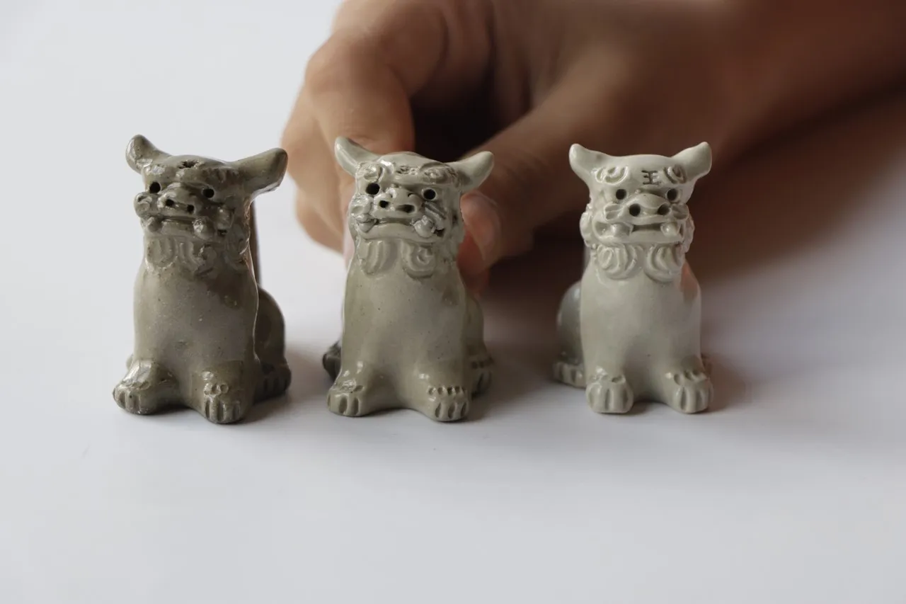 Guardian Lion / Shisa / Micro