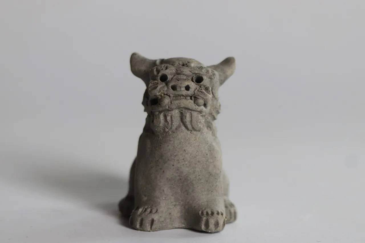 Guardian Lion / Shisa / Micro