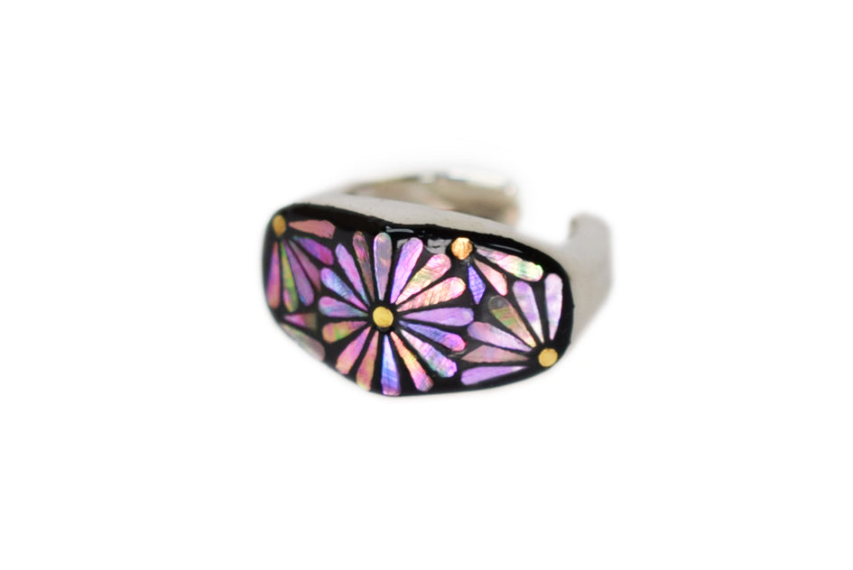 Raden Ear Cuff / Chrysanthemum / Right Ear