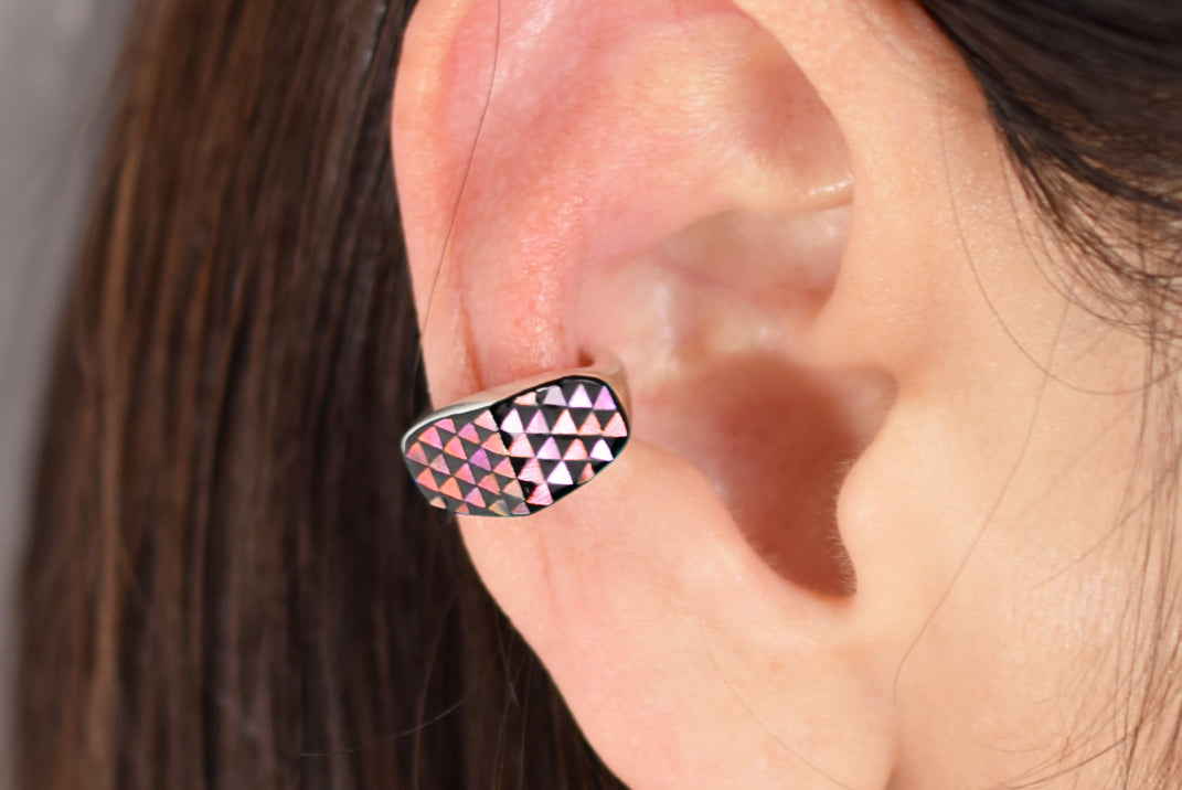 Raden Ear Cuff / Fish Scale Pattern / Right Ear