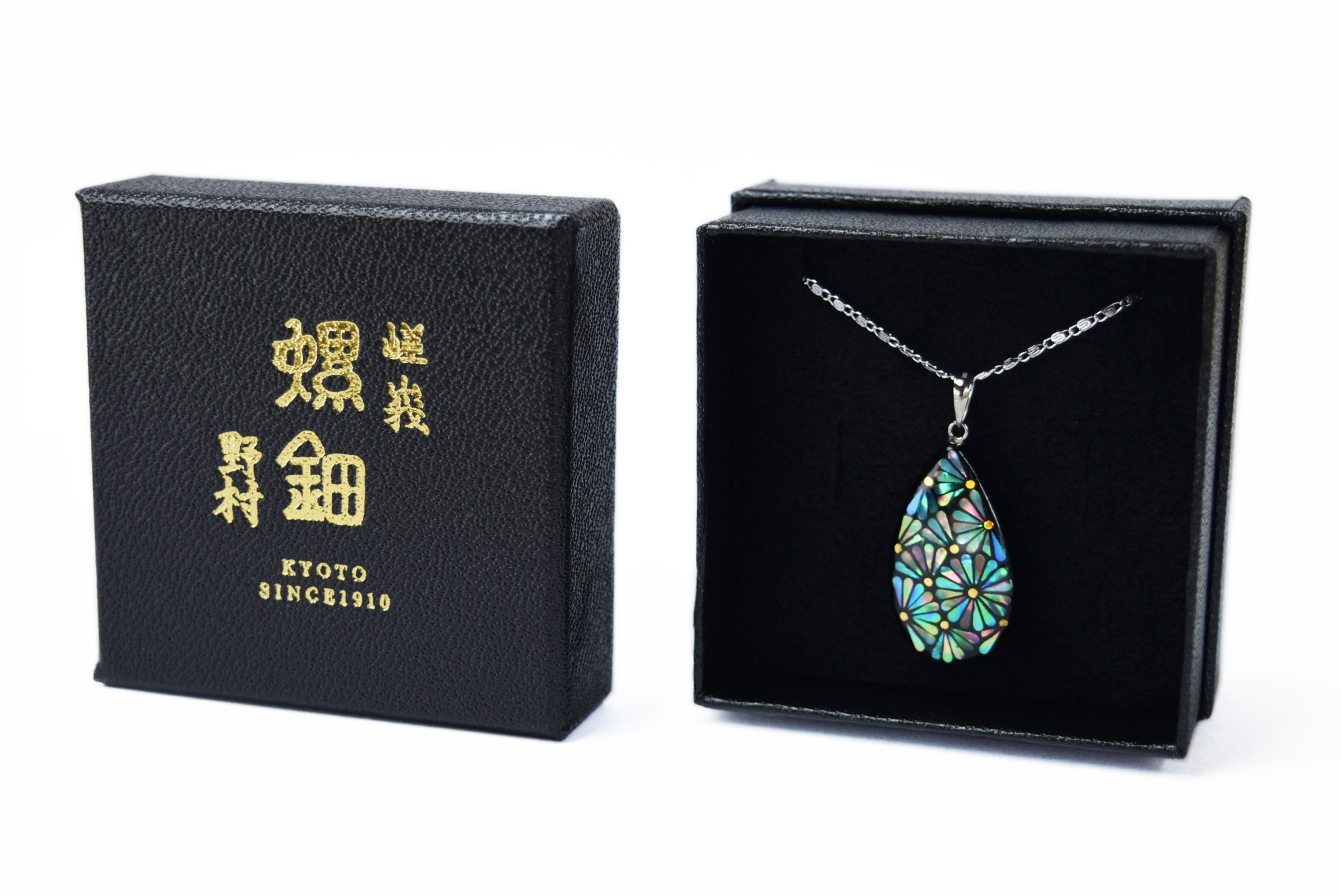 Collier Raden / Oshiai Kiku / s vert