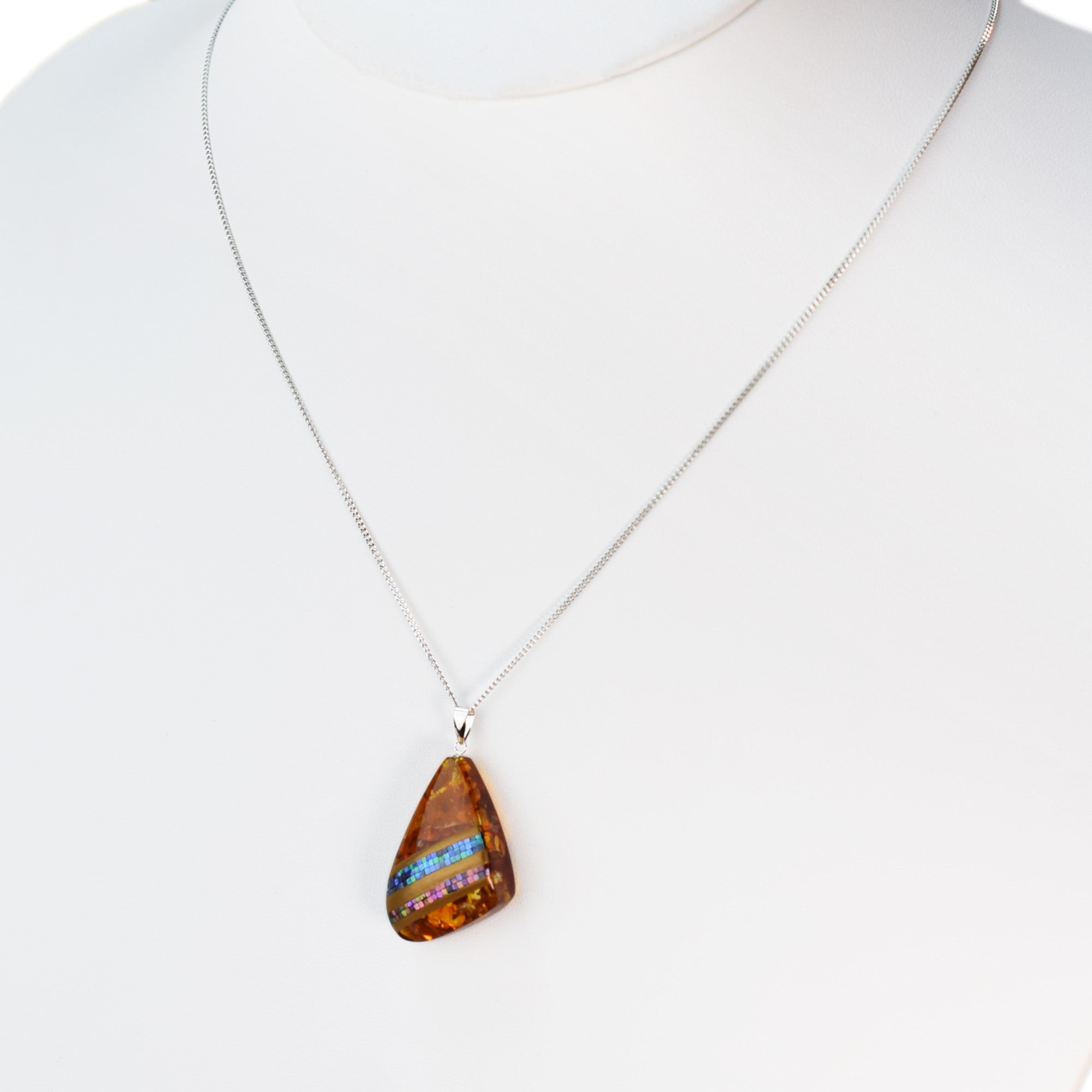 Raden Amber Maki-E / Mamori Necklace No.1