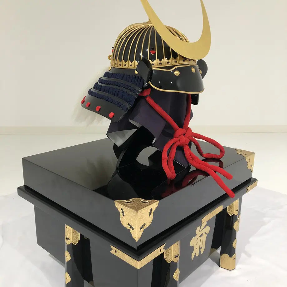 Shimazu Yoshihiro / verschiedene Vigor -Domaru -Rüstung (nur Helm)