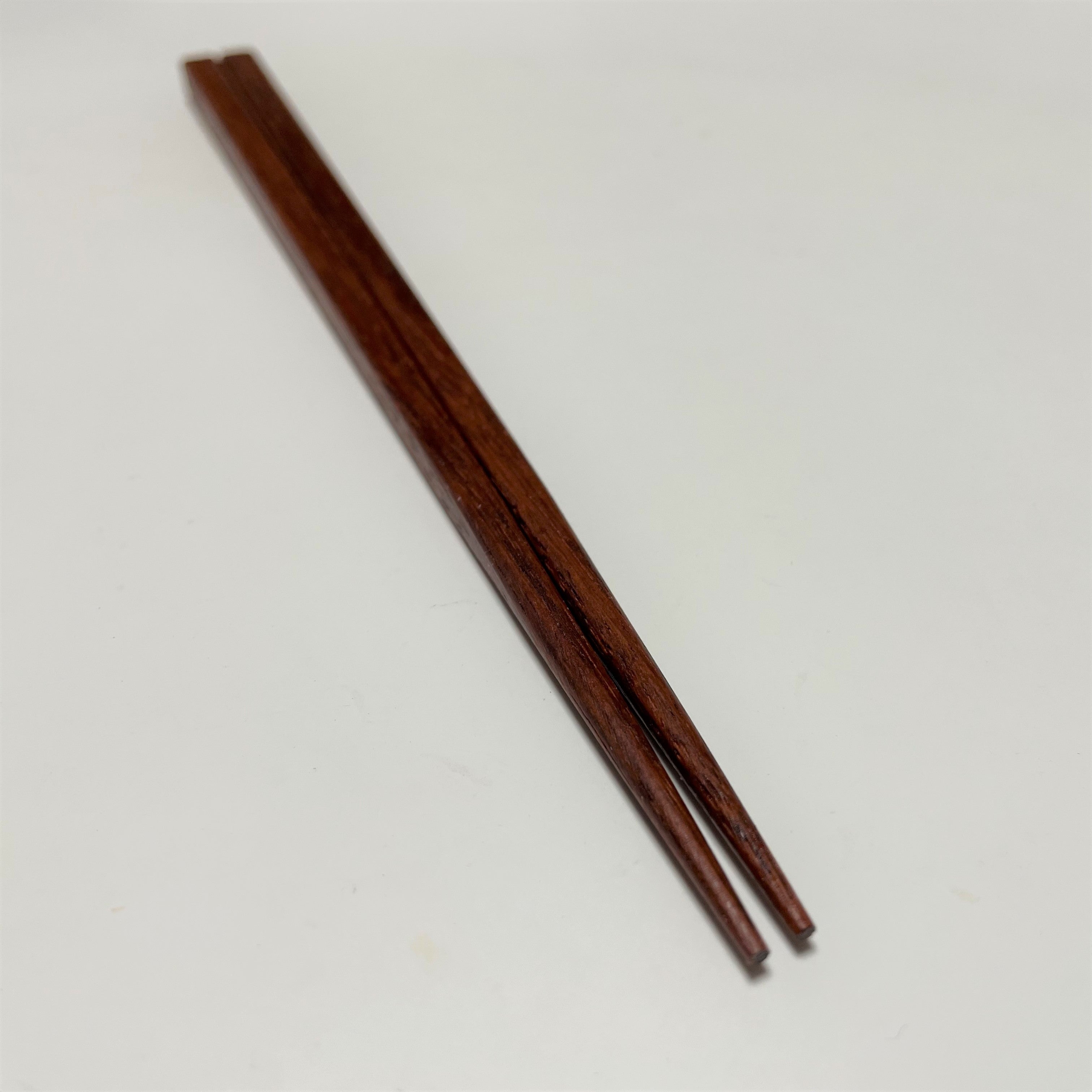 Honkarin -Stäbchen / Tetragon - 23 cm