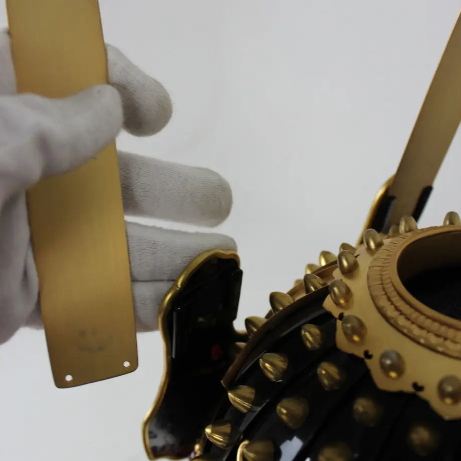 Samurai Helmet / Minamoto no Yoshitsune