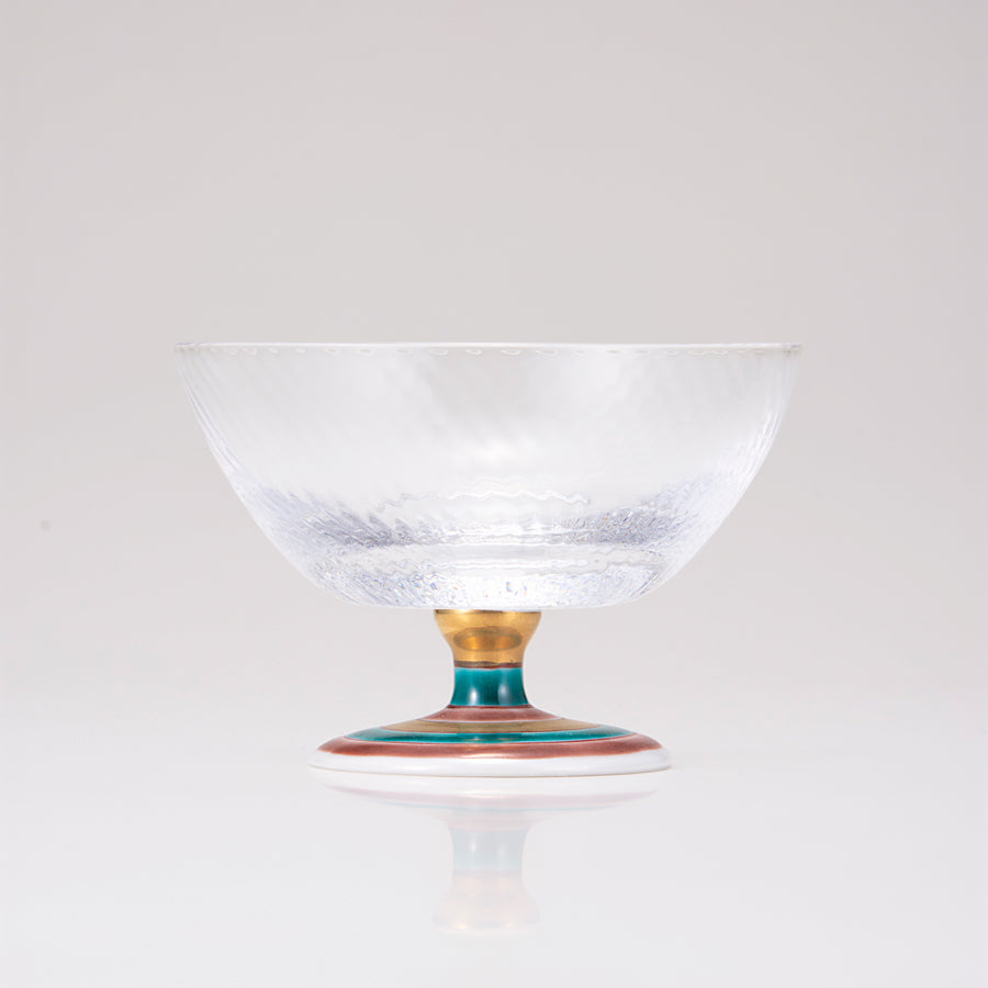 Dessert Glass / Red Spinning Top / Diagonal