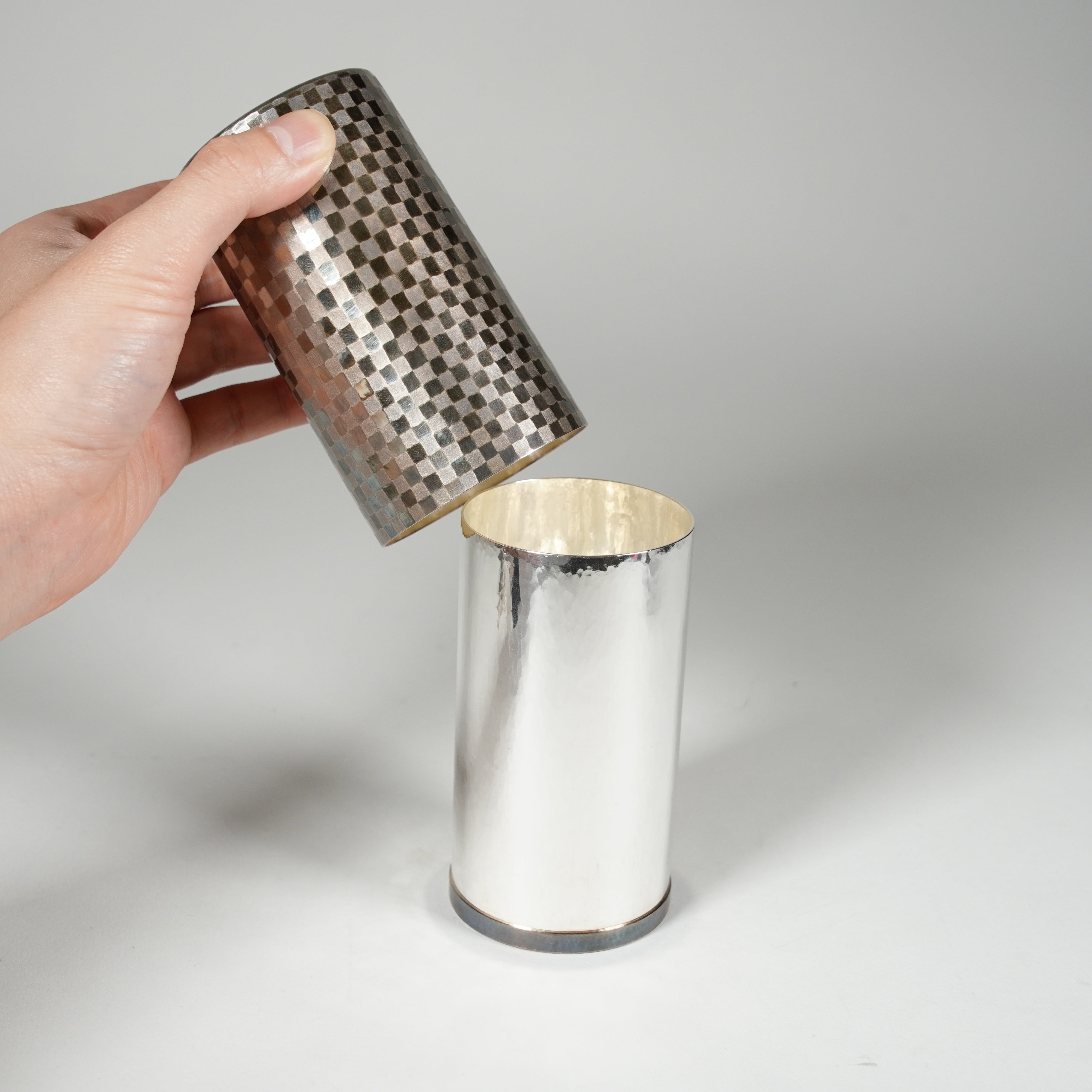 Tea Caddy / Ichimatsu Crest