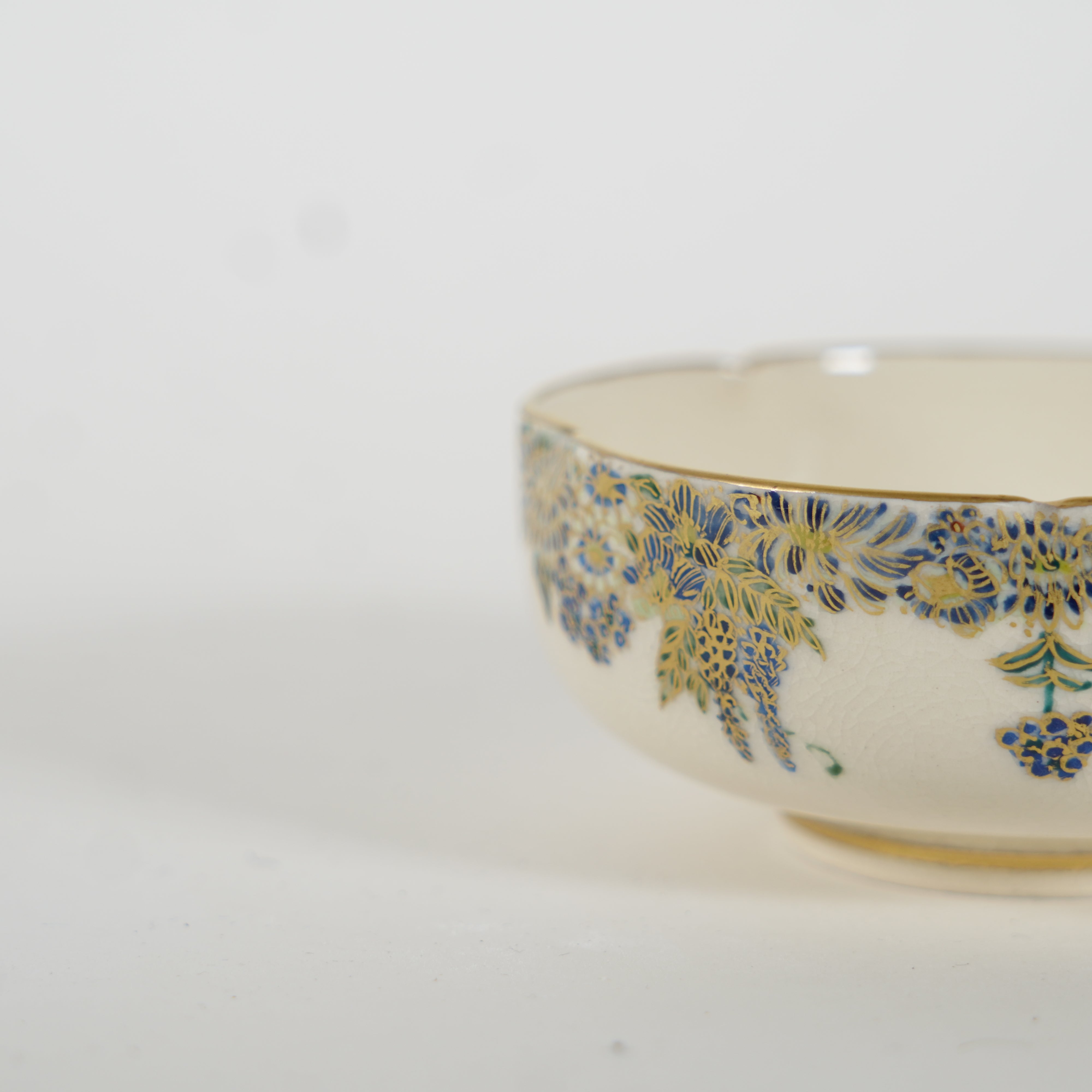 Small Bowl / Blue Flower & Sudare