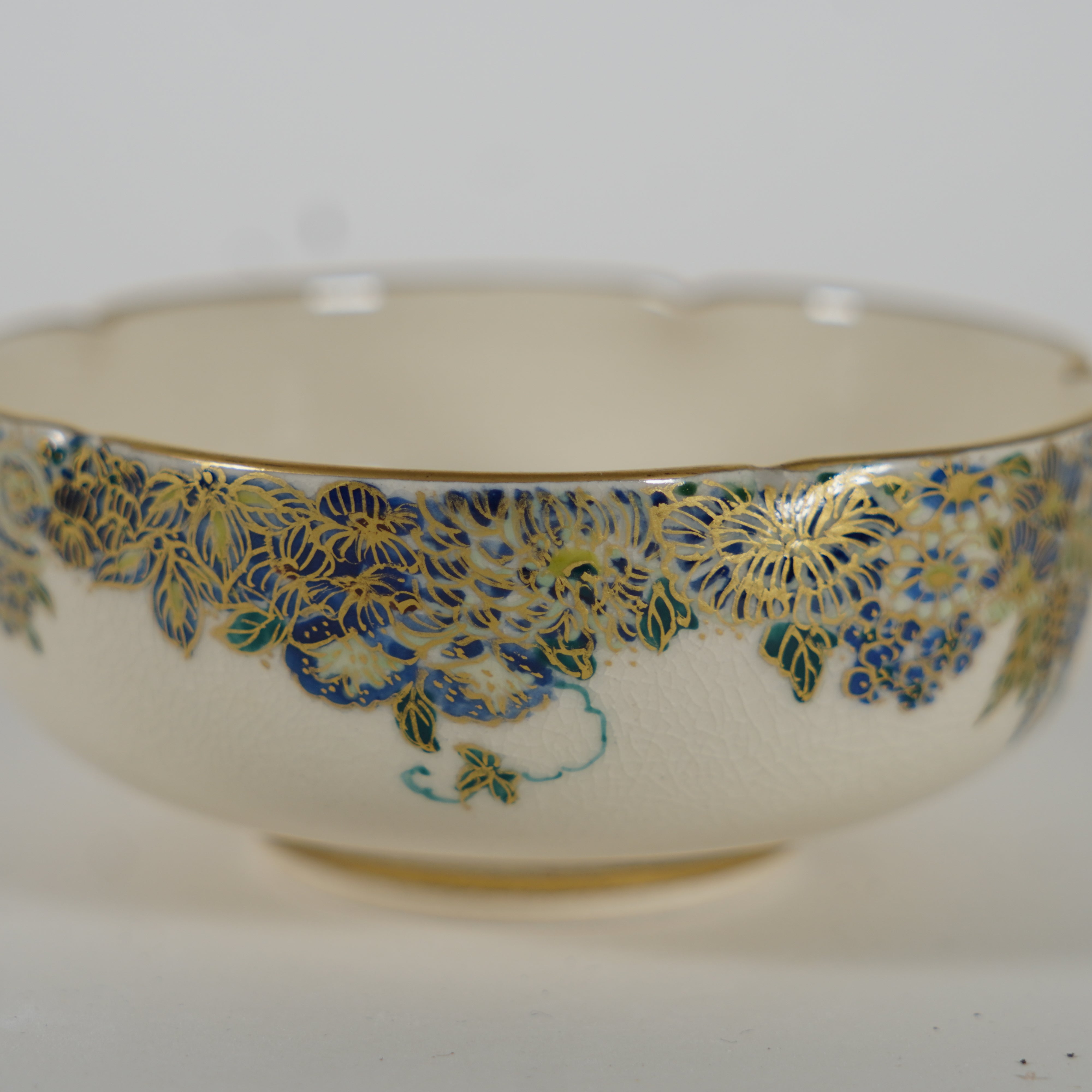 Small Bowl / Blue Flower & Sudare