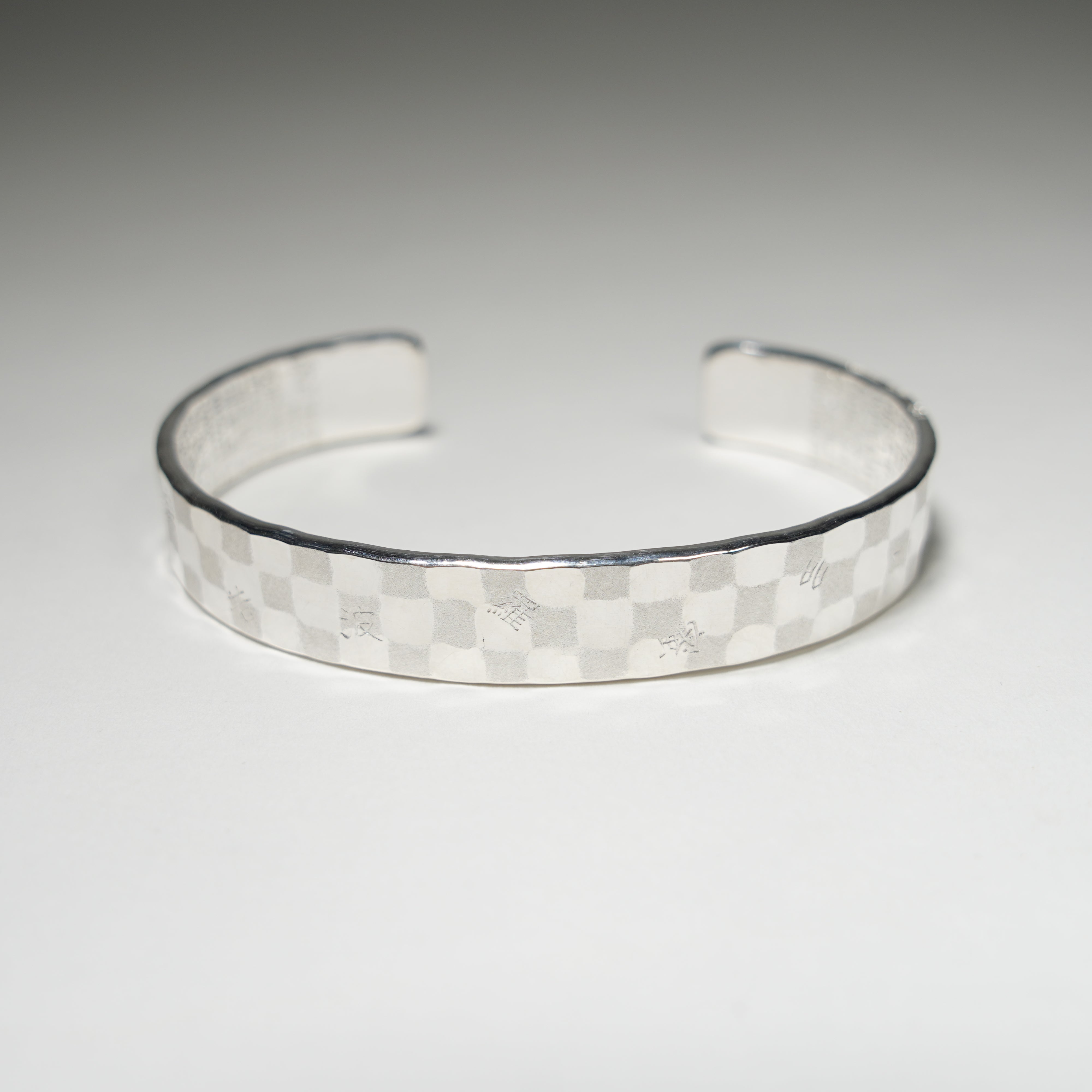 Bracelet en argent / ichimatsu hannya sutra 【taille midium】