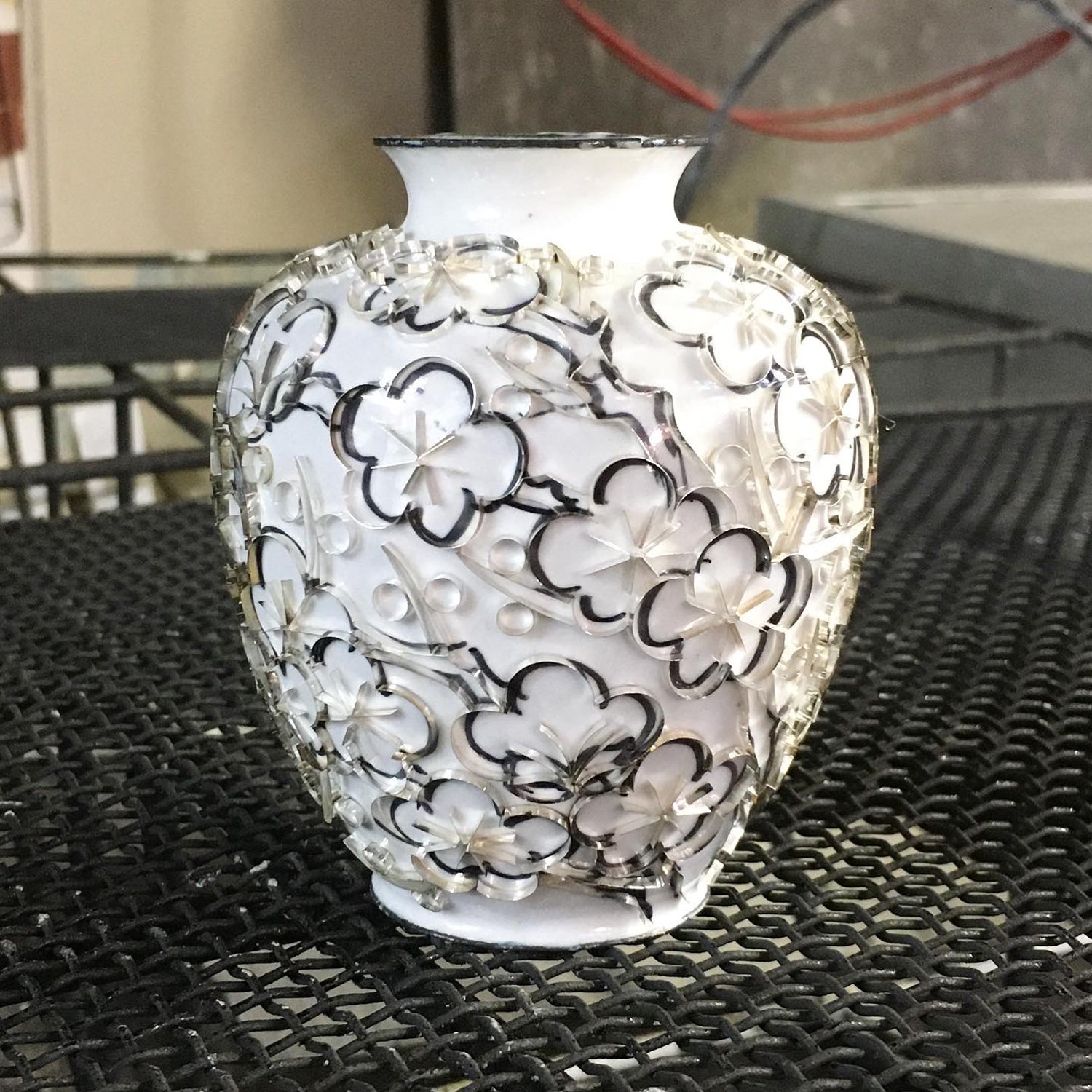 Runde Vase / Hiwamoe Gelb / Pflaumenfüllung
