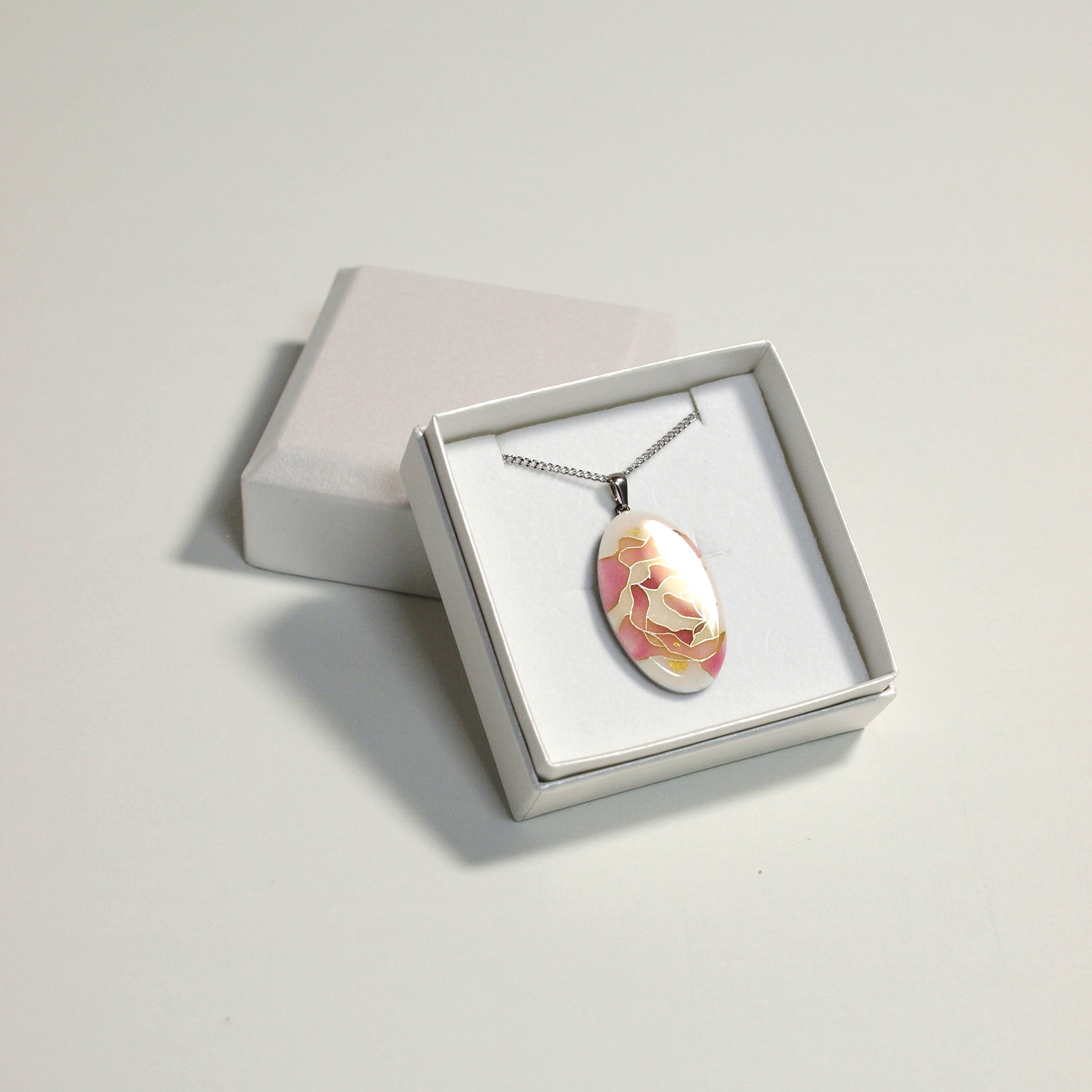 Premium Pendant / Owari Cloisonne / Rose / Red