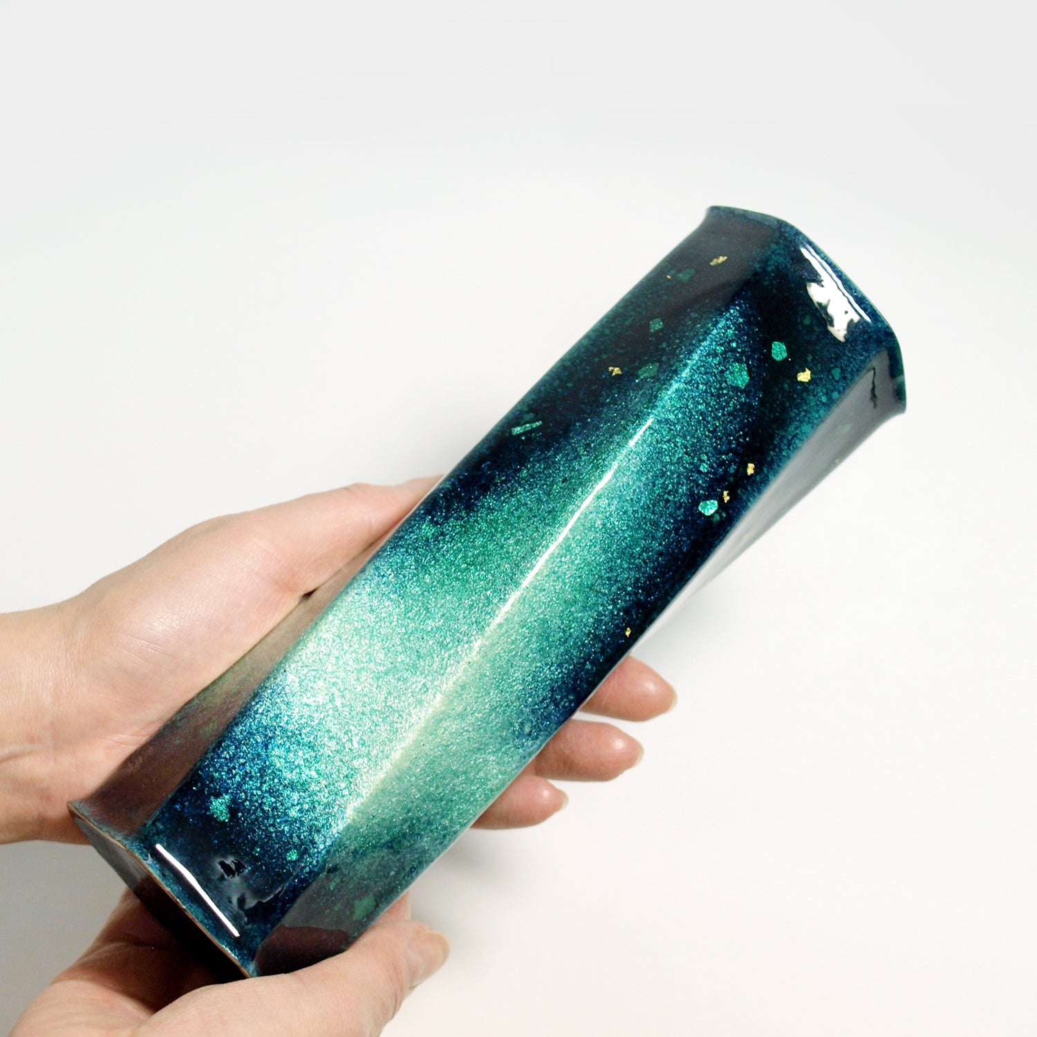 Vaso cloisonne esagonale per un singolo fiore / acqua