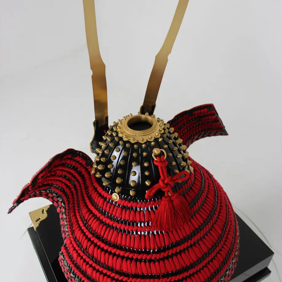 Samurai Helmet / Minamoto no Yoshitsune