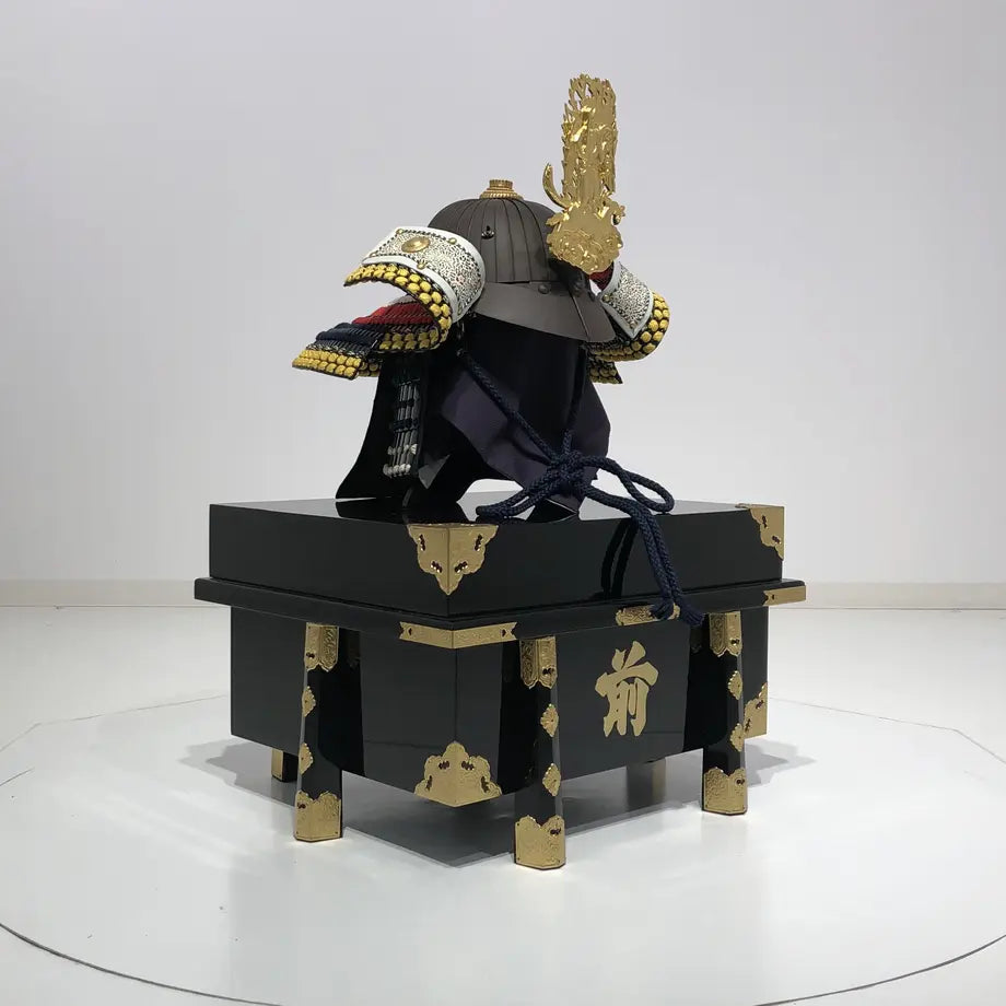 Uesugi Kenshin (solo casco)