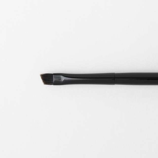 Brosse de maquillage des sourcils