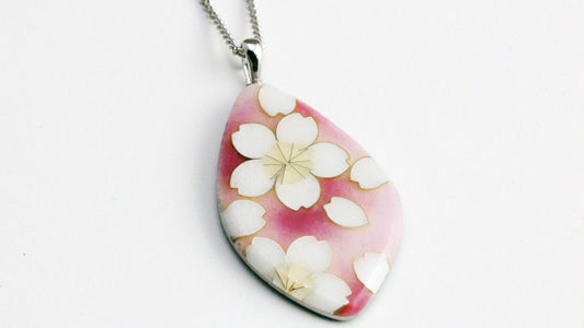 Cloisonne Necklace: Adding Timeless Elegance to Your Jewelry Collection