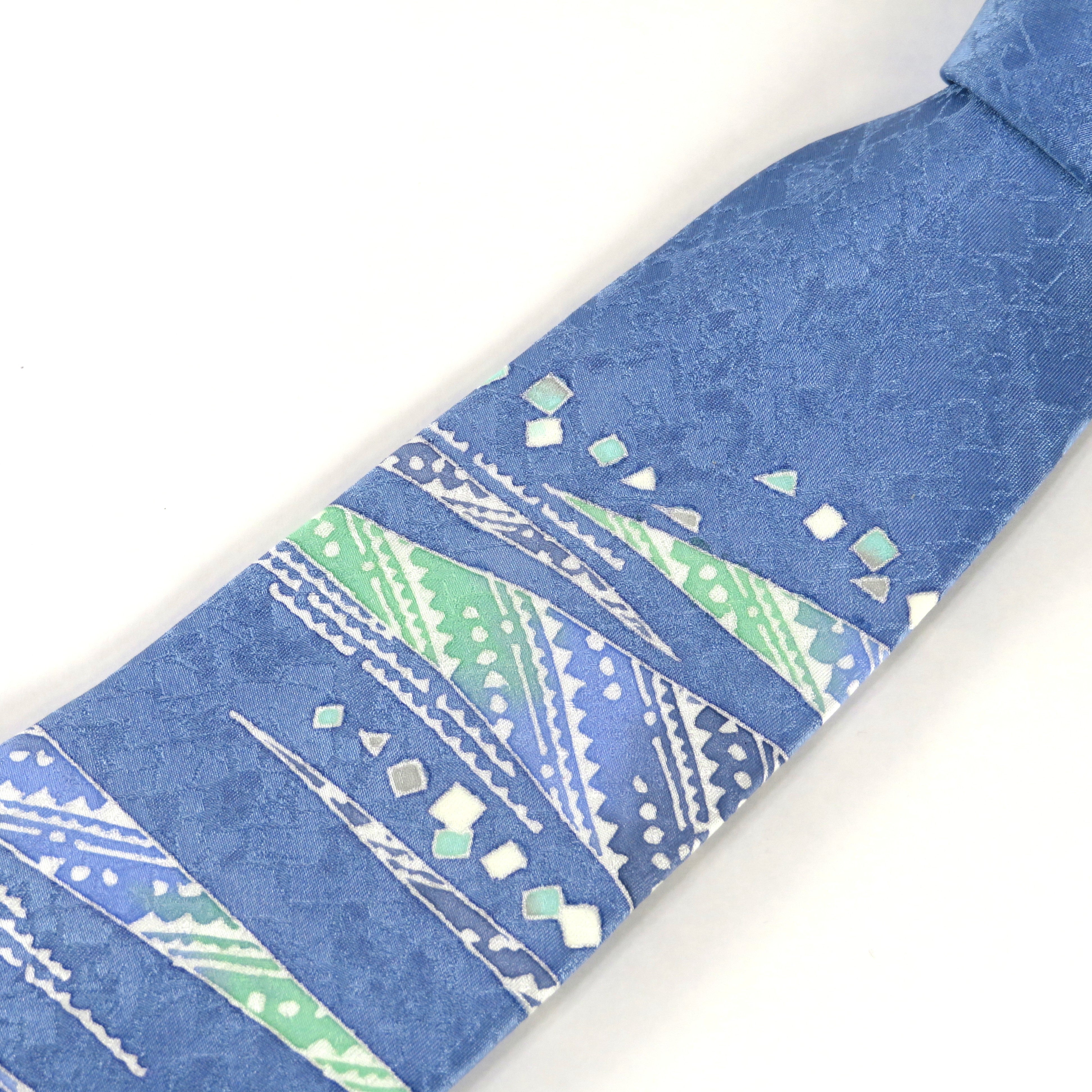 Tie