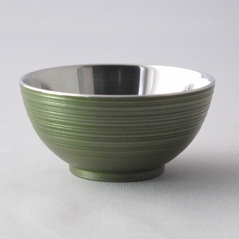 Tasse de saké / plat / printemps