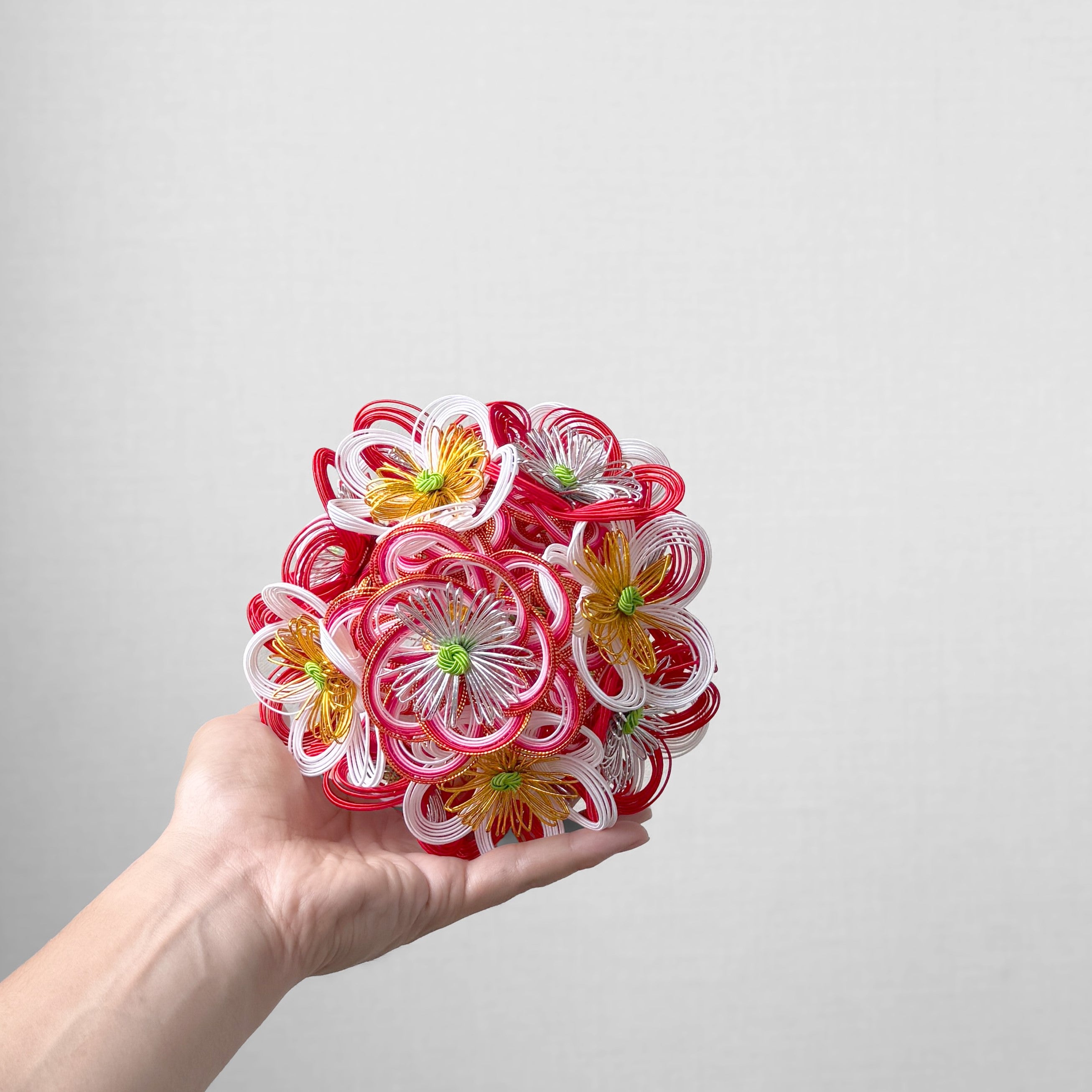 Mizuhiki Decorative Ball / Plum Blossom Kusudama / No.ko0002
