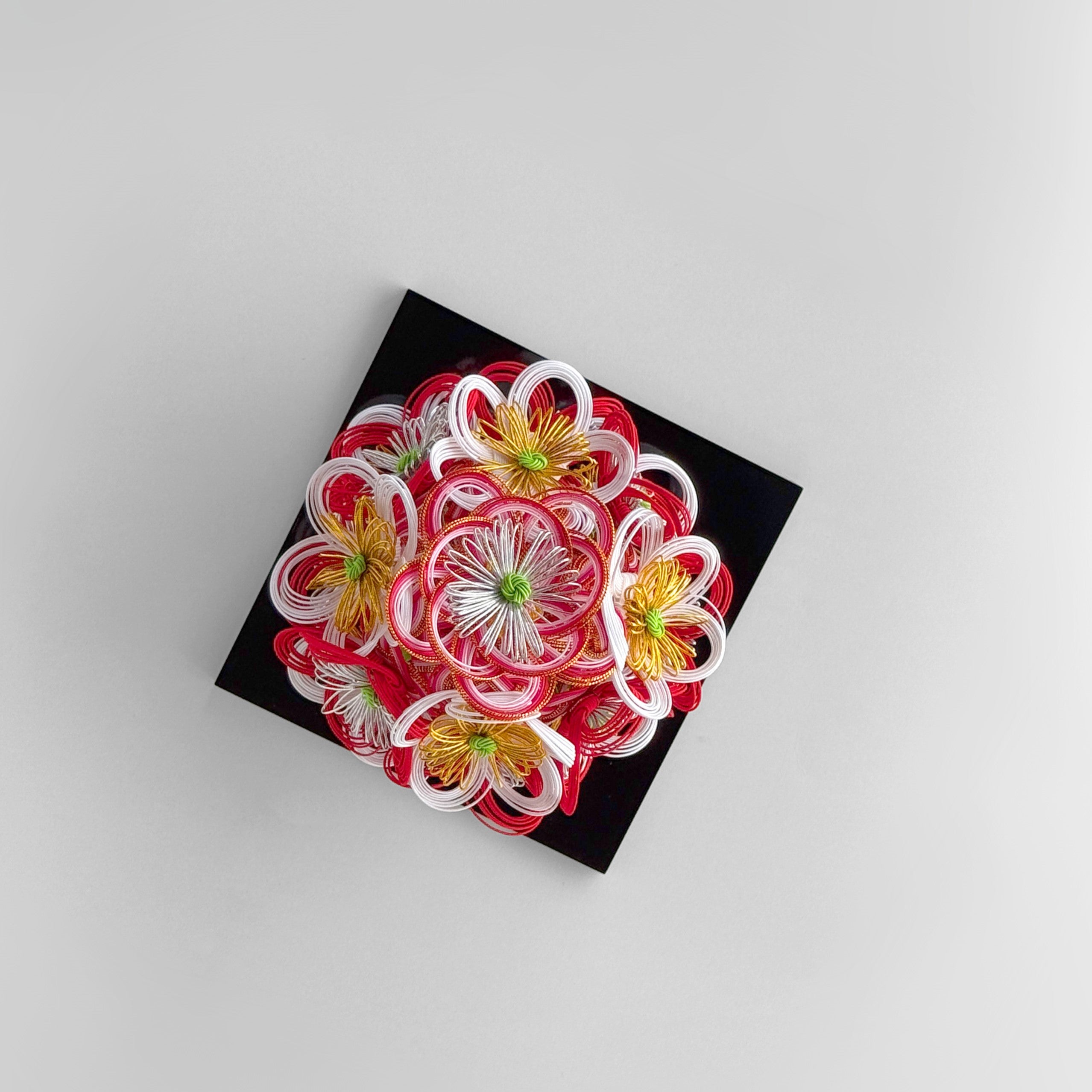 Mizuhiki Decorative Ball / Plum Blossom Kusudama / No.ko0002