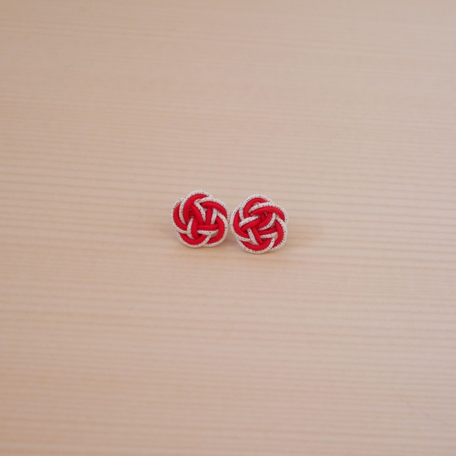 Plum Blossom Earrings -Red-