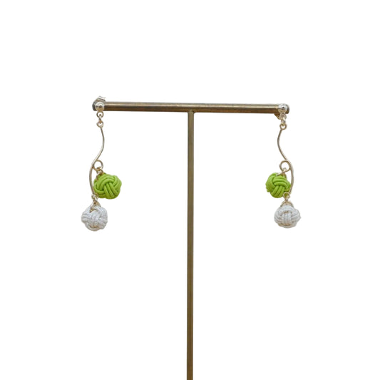 Double Tamamusubi Knot Earrings -Yellow Green-