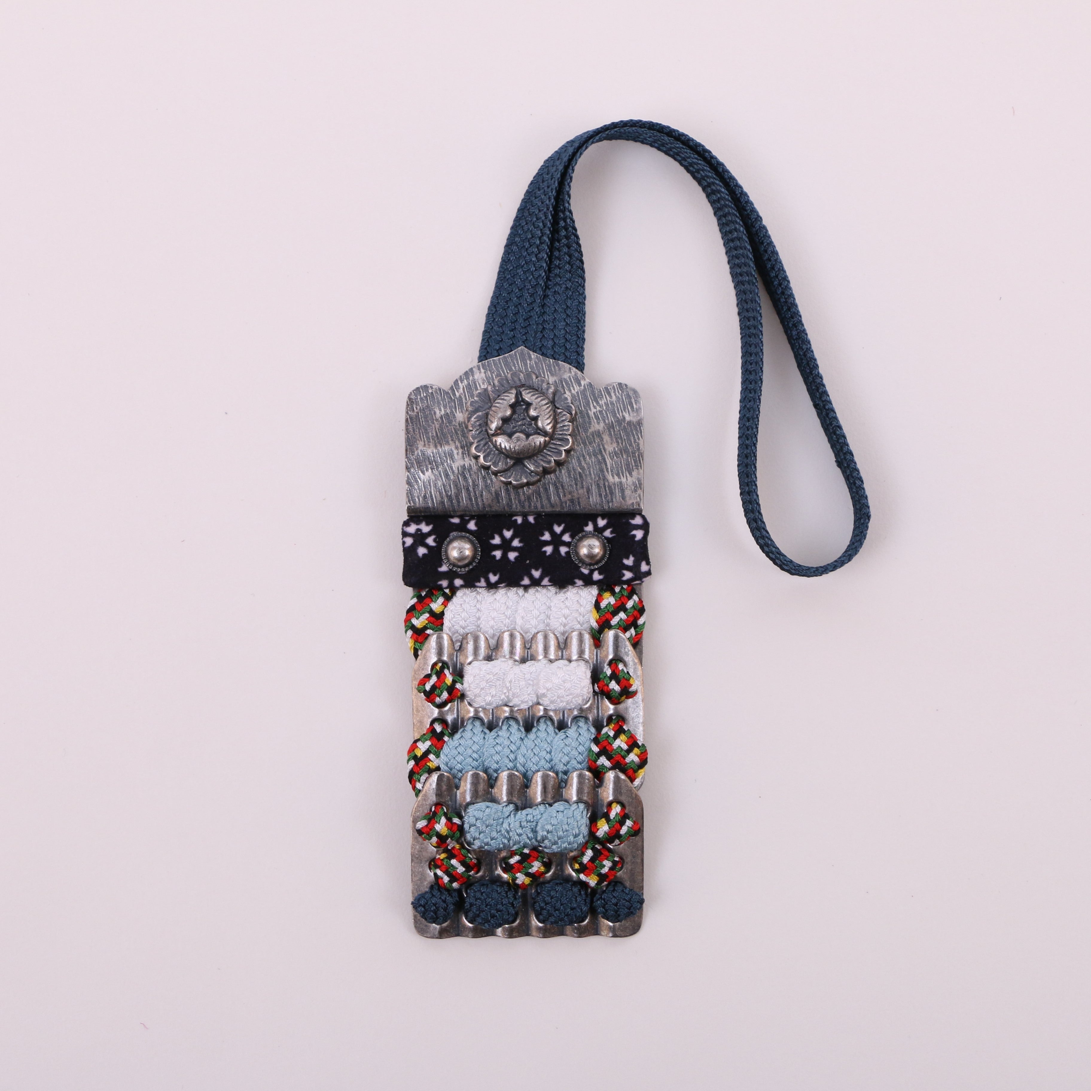 Accessorio armatura Nikitama mini / antico colore argento / gradazione azzurra