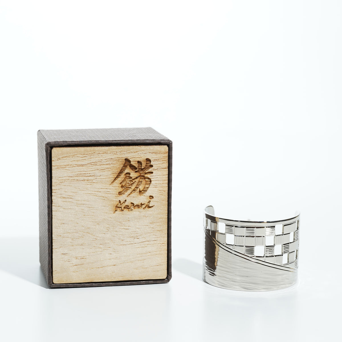 Hair Cuff / Ichimatsu / Medium