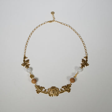 Necklace / Arabesque / Gold