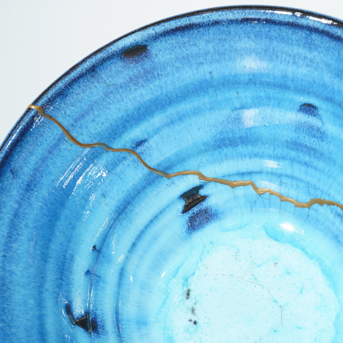 Kintsugi Bowl / Blue Lightning