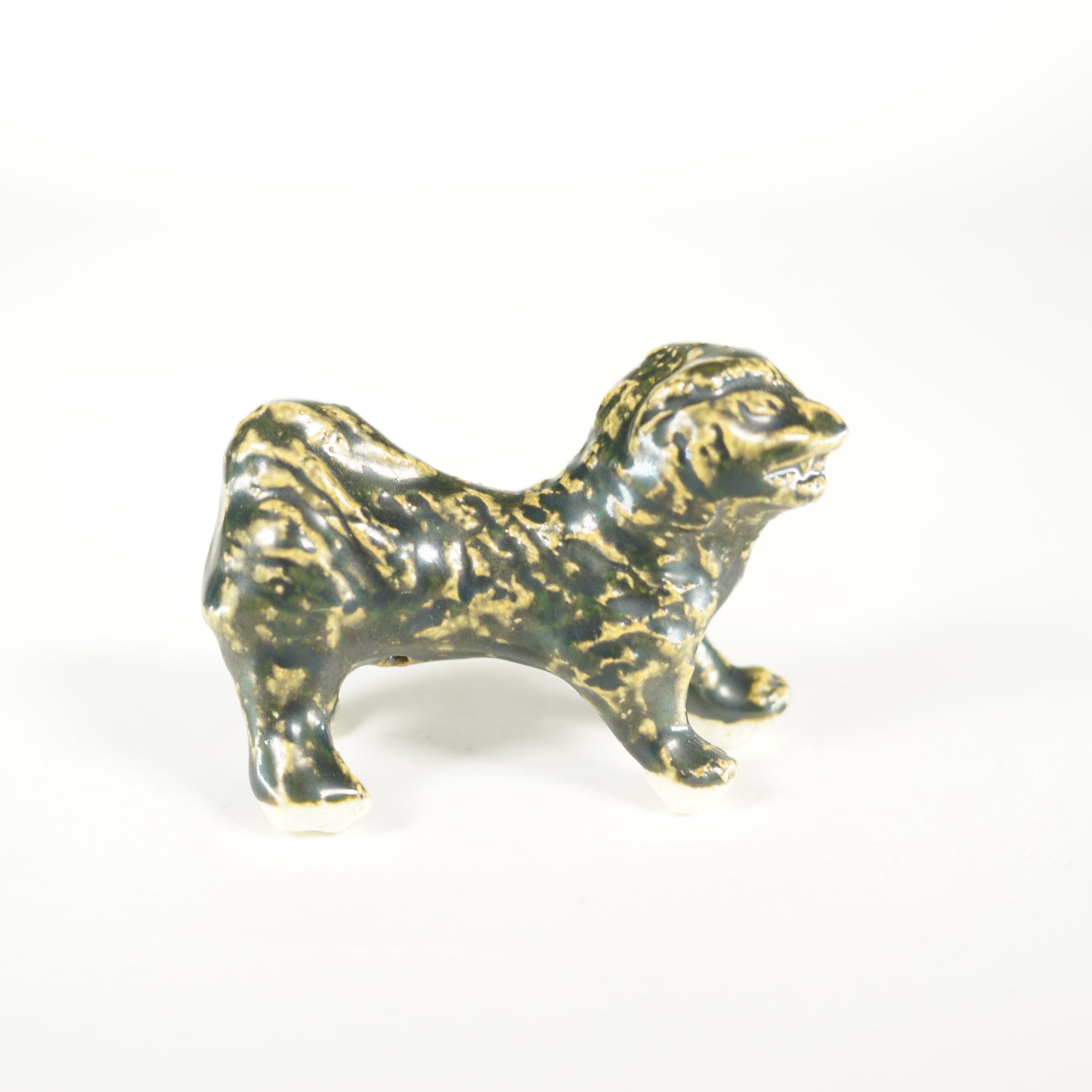 Keramik -Wächter -Hundefigur