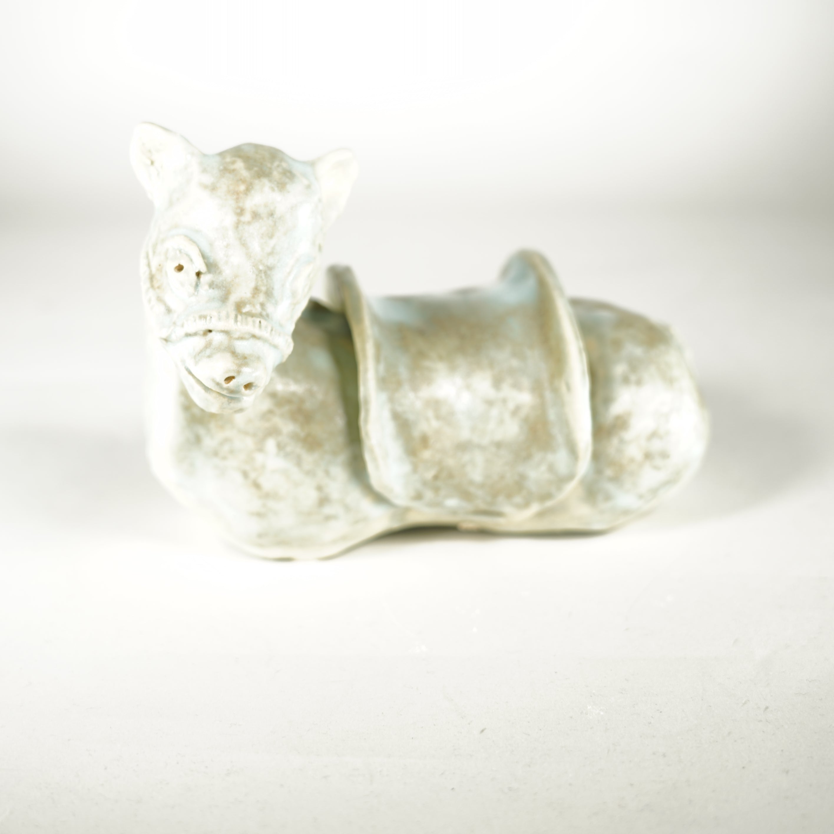 Figurina di cavallo in ceramica 2
