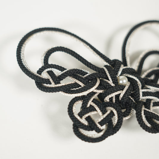 Adorno para el cabello de mariposa / negro