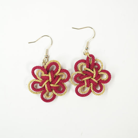 Plum Knot Pierced Earings / Red