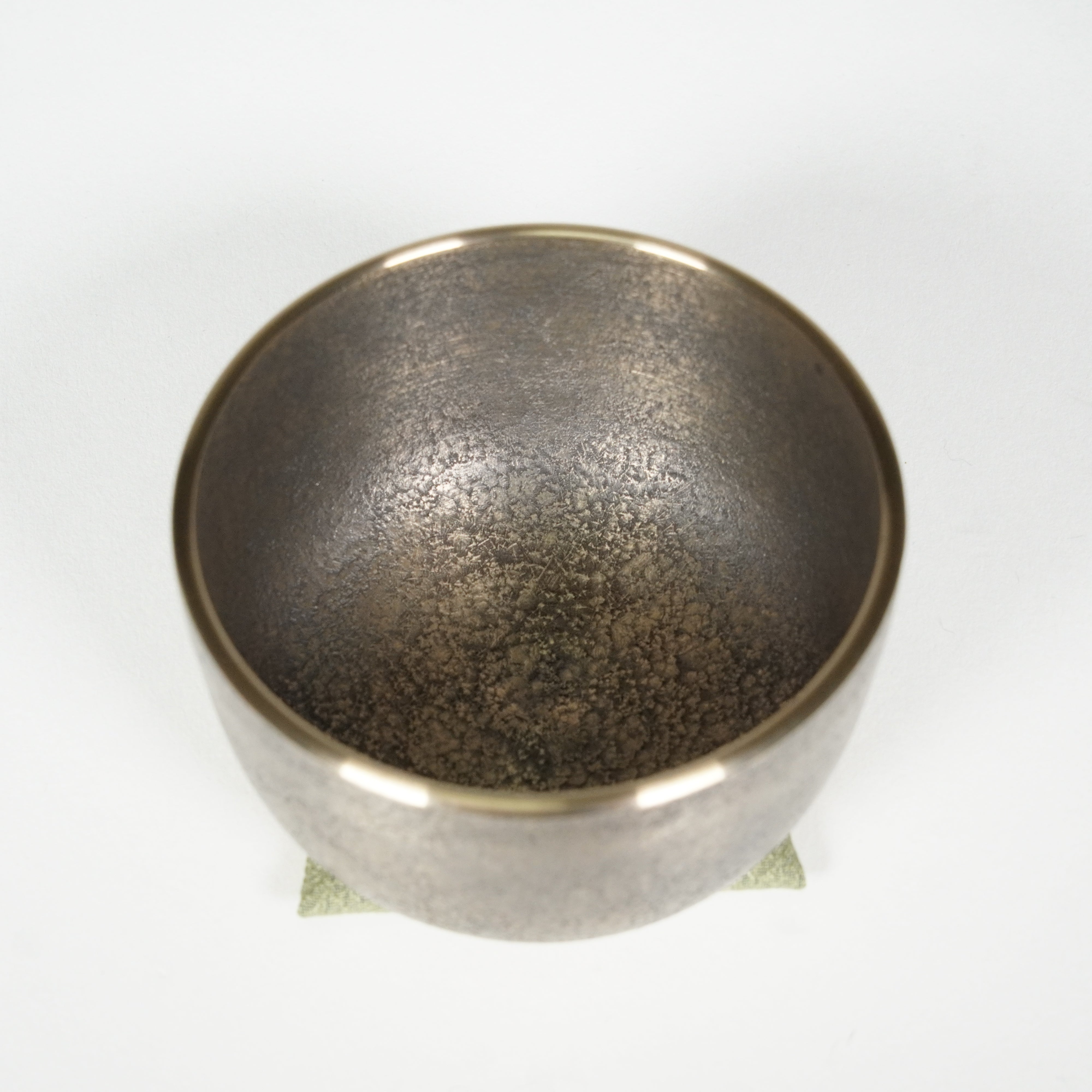 Singing Bowl / Earth / Medium