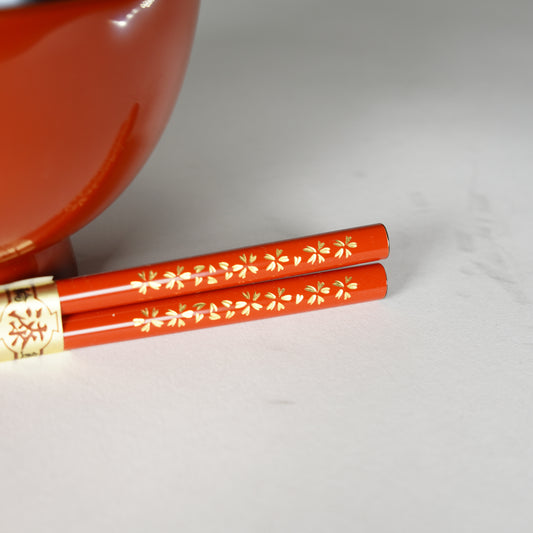 碗和筷子 /红色