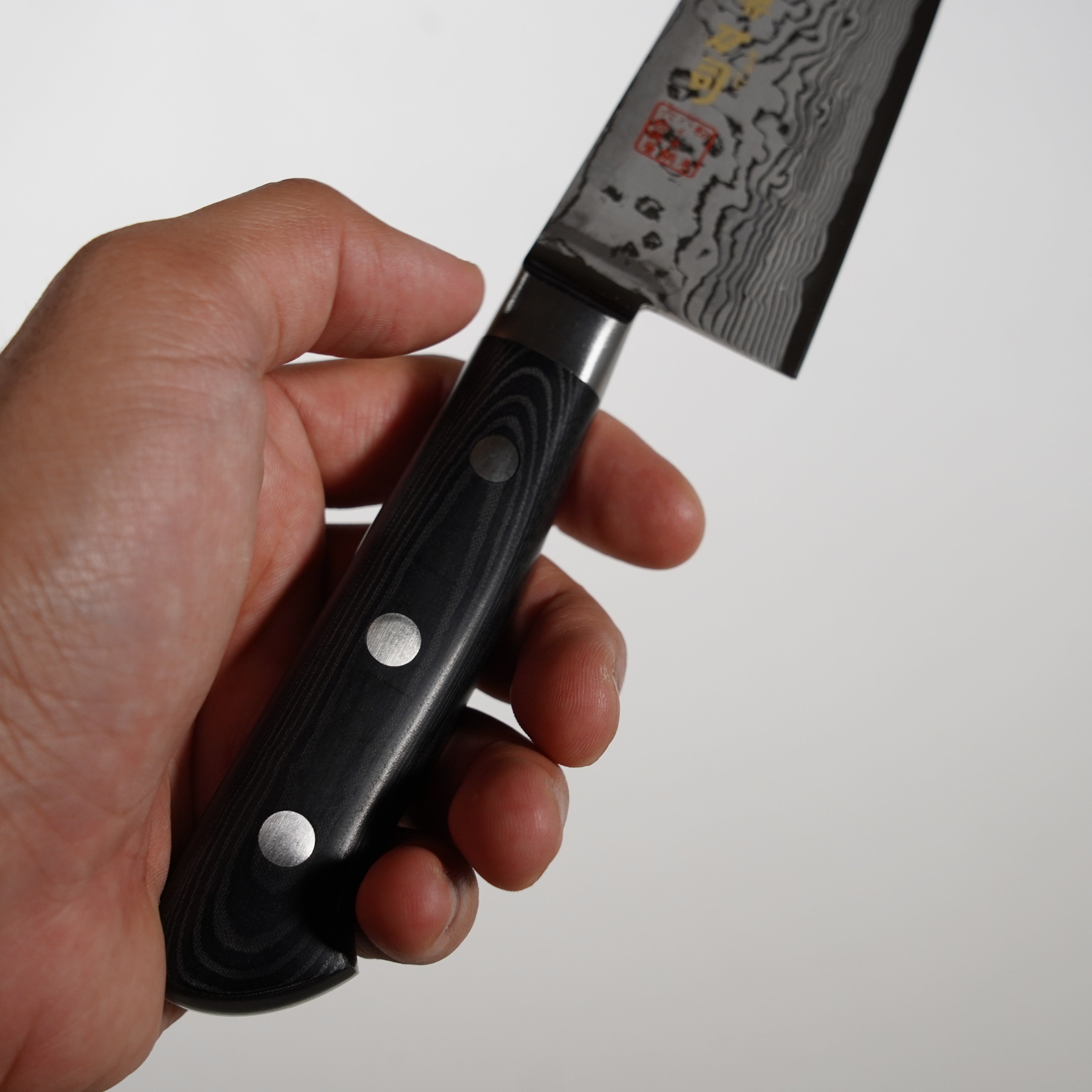 Gyuto / Powdered High-Speed Steel (HSS) / Damascus / 210mm