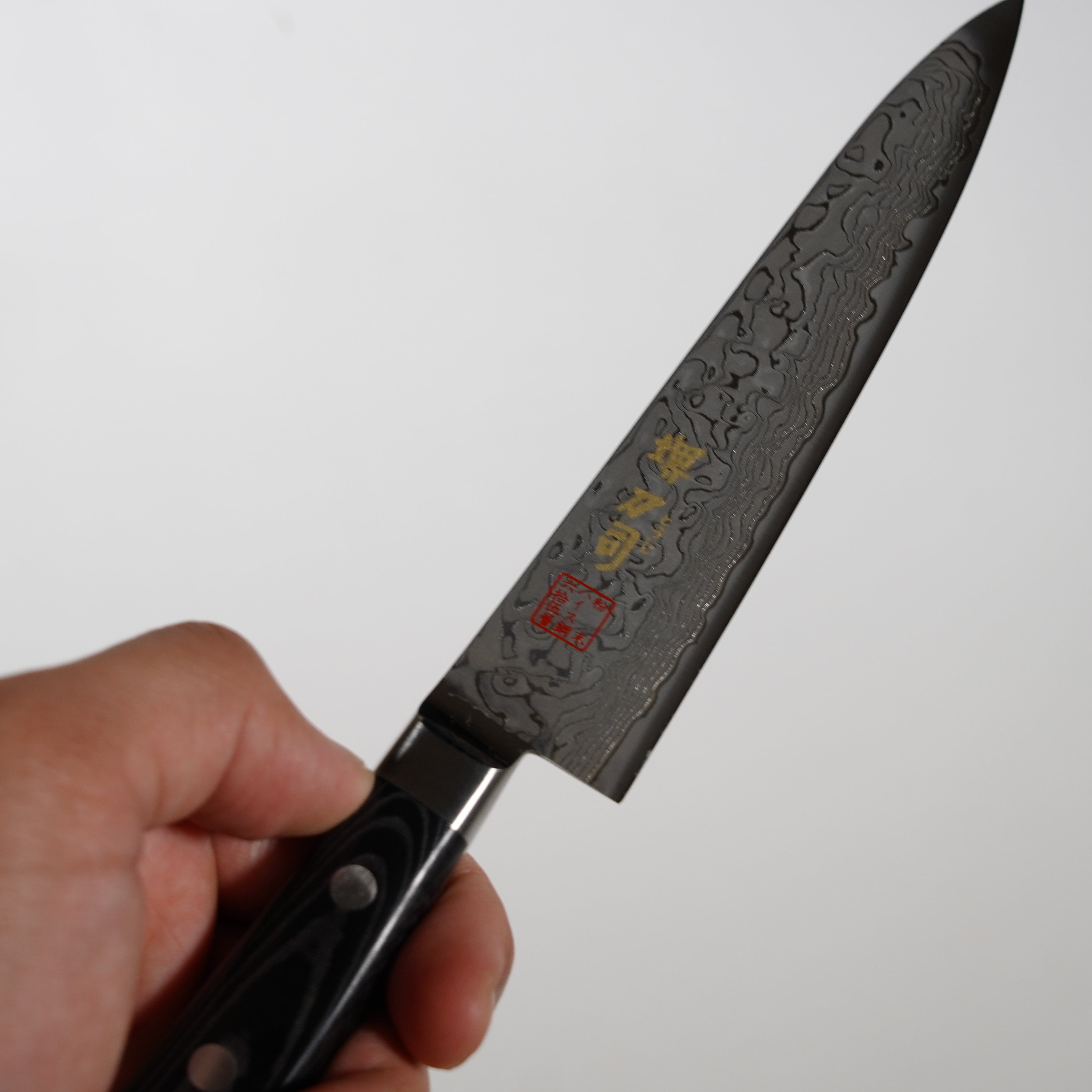 Damas en acier à grande vitesse en poudre / Santoku / 170 mm