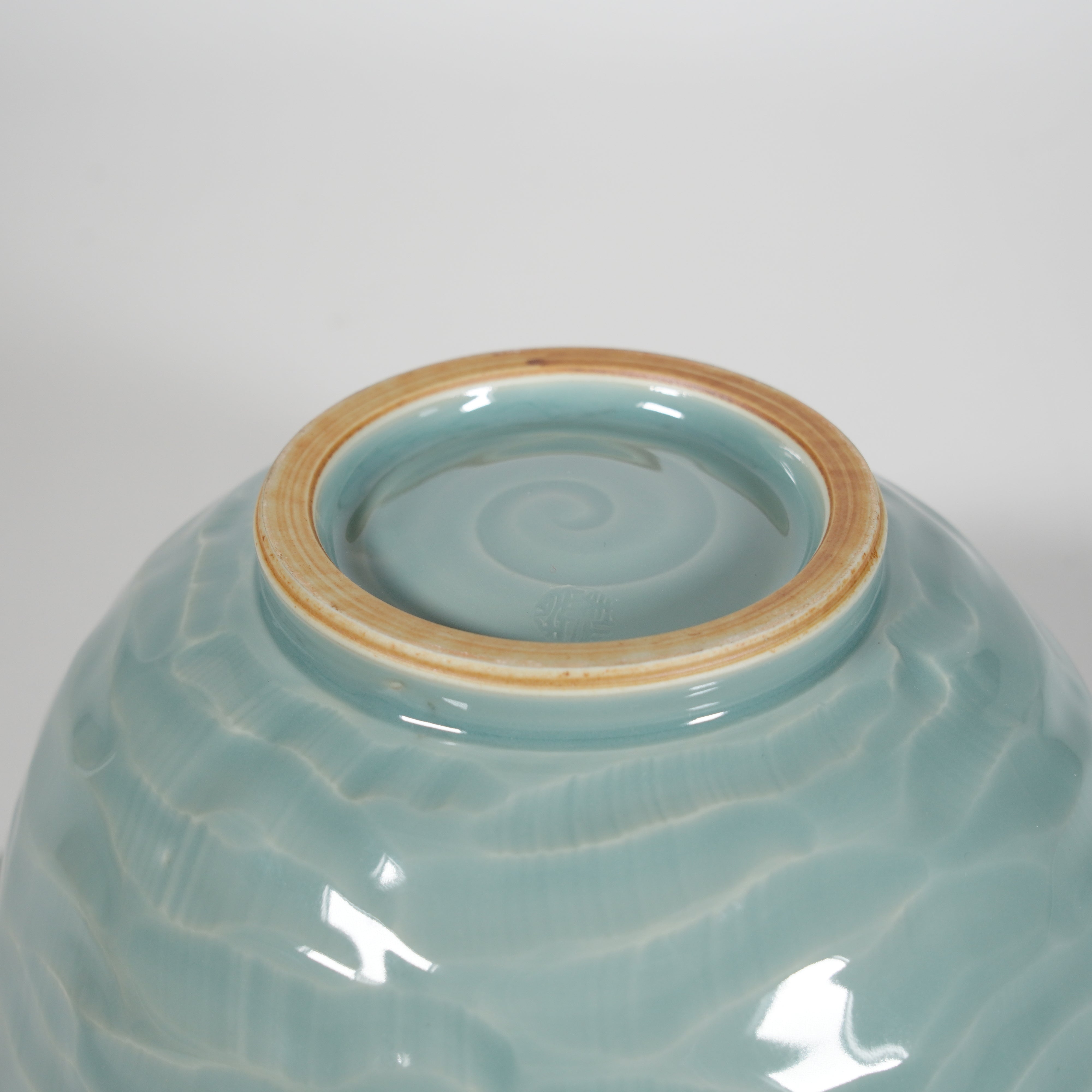 Tazón de celadón grande