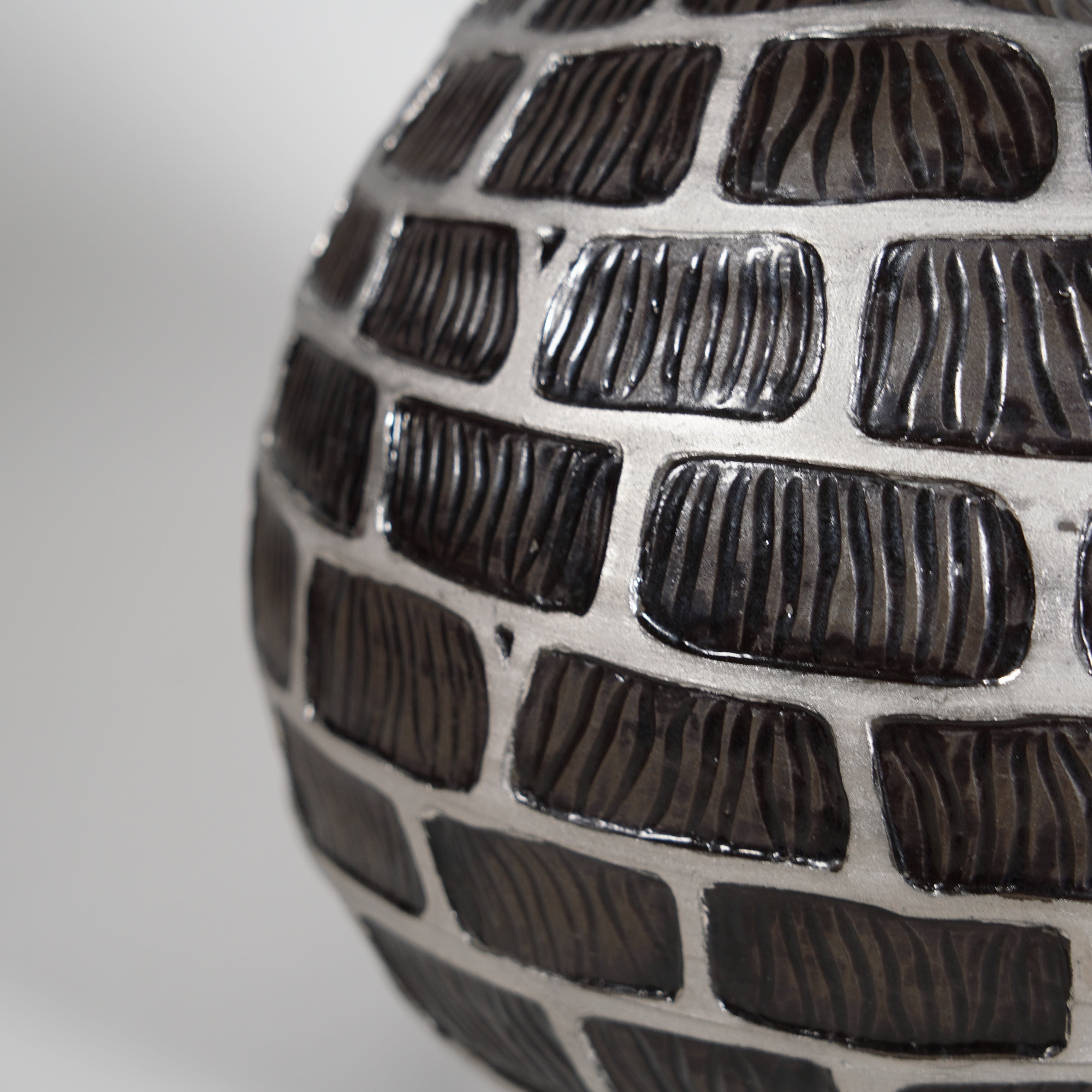 Flower Vase / Spherical